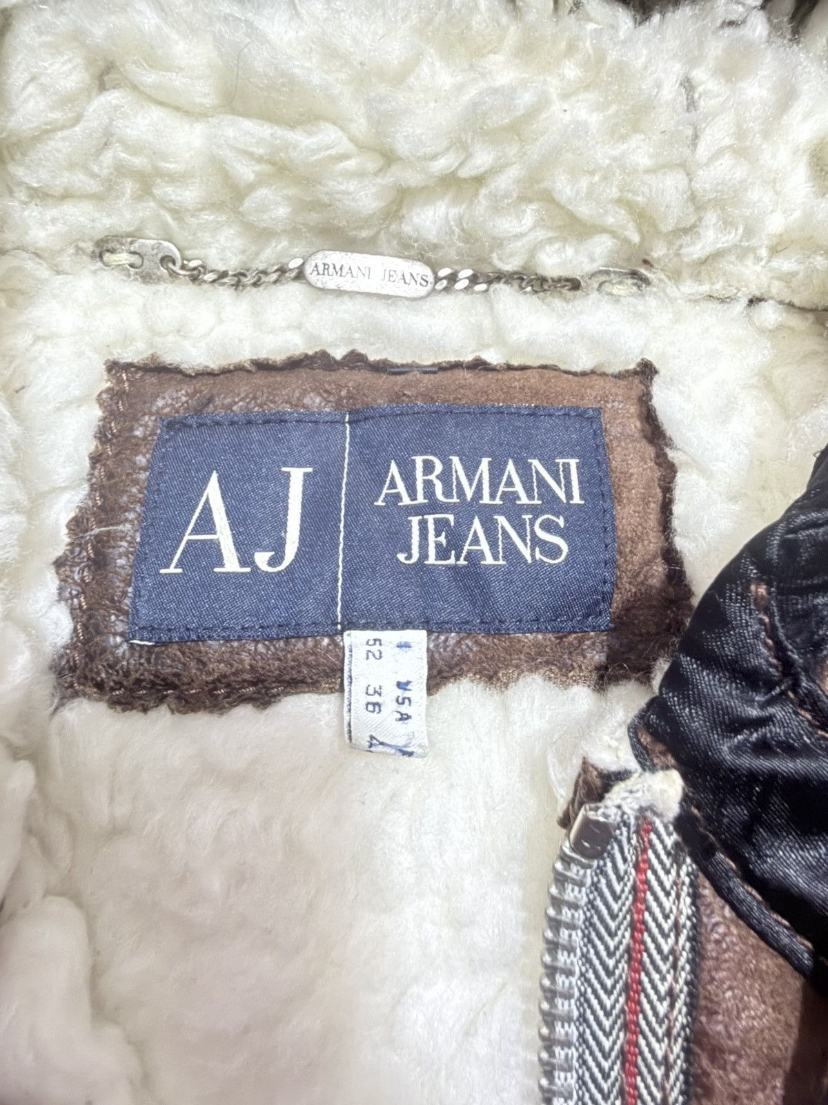 Giorgio Armani Armani jeans dirty tiger size 52 Size US L / EU 52-54 / 3 - 3 Thumbnail