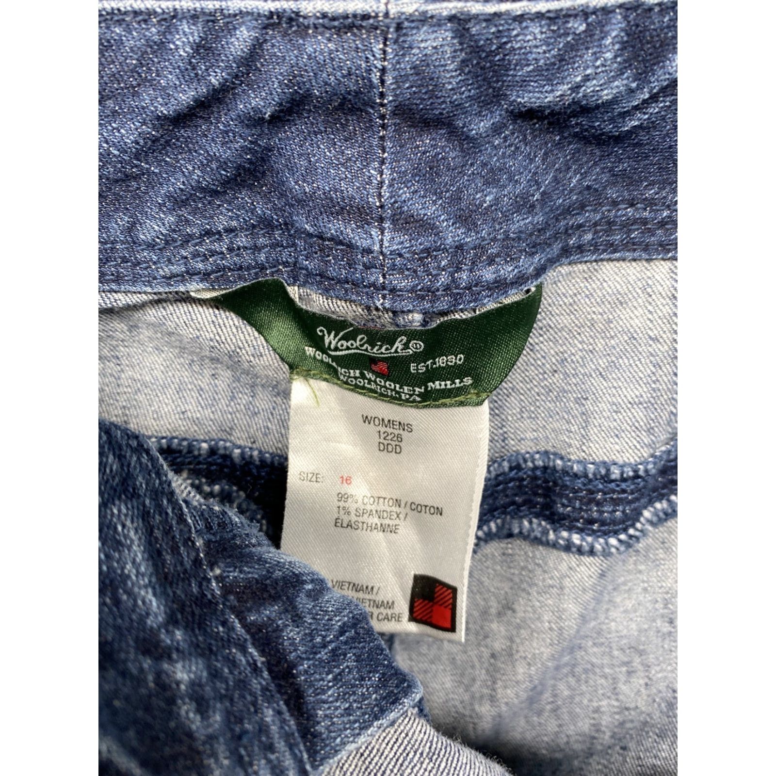Vintage Woolrich Jeans Cropped Denim Capri Blue 16 Womens Size 16 Capris Pants 100% Cotton Jeans Size 38" / US 16 / IT 52 - 4 Thumbnail
