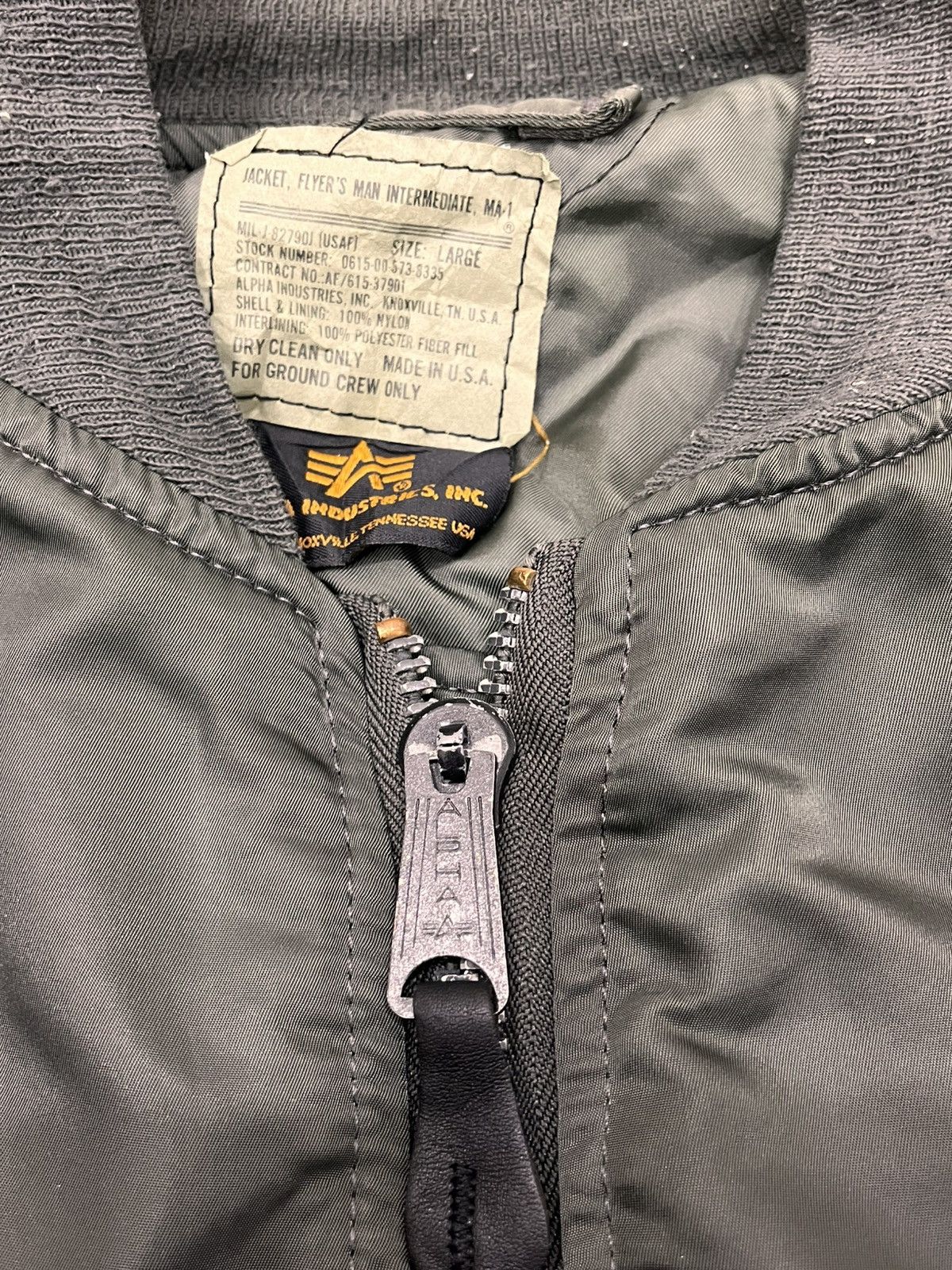 Alpha Industries Alpha Industries Inc Paint Splash MA 1 Bomber Jacket Size US L / EU 52-54 / 3 - 6 Thumbnail