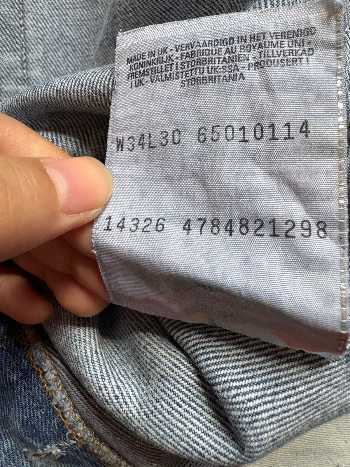 Levi's Vintage 90s Levis 501 UK Mud Wash Distressed Loose Jeans Size US 33 - 10 Thumbnail