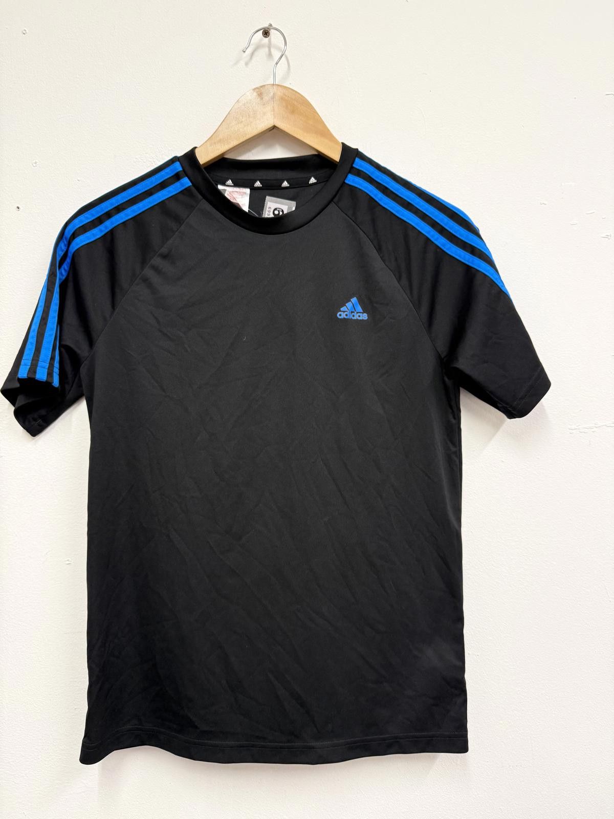 Adidas Adidas Black and Blue Activewear T-Shirt Size ONE SIZE - 1 Thumbnail