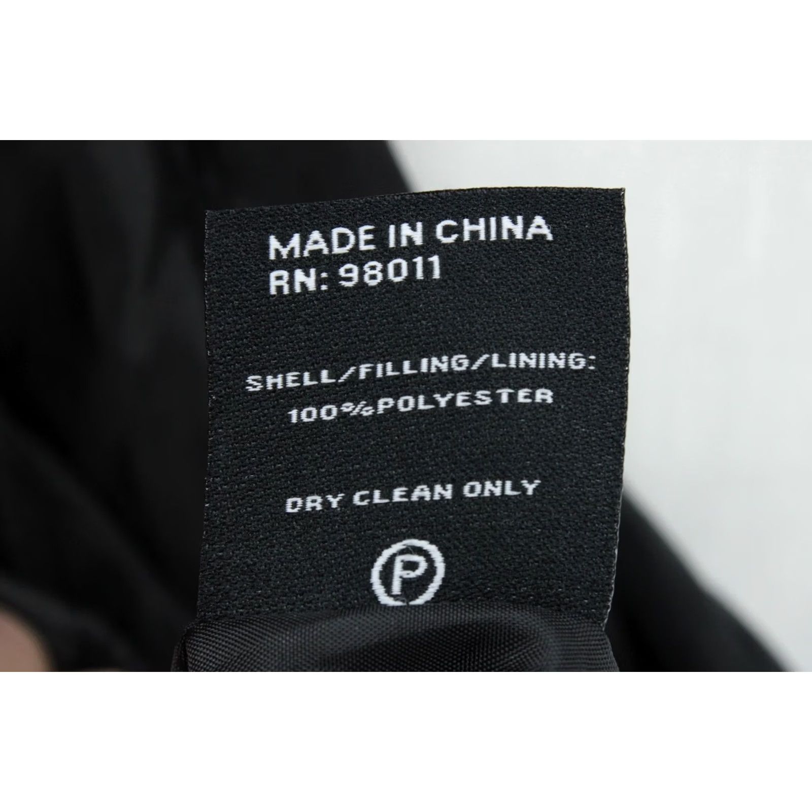 NANGA Hustle Gang Puffer Vest Mens Large Black Chief Logo Varsity Patch Graphic Print Vest Size US L / EU 52-54 / 3 - 7 Thumbnail