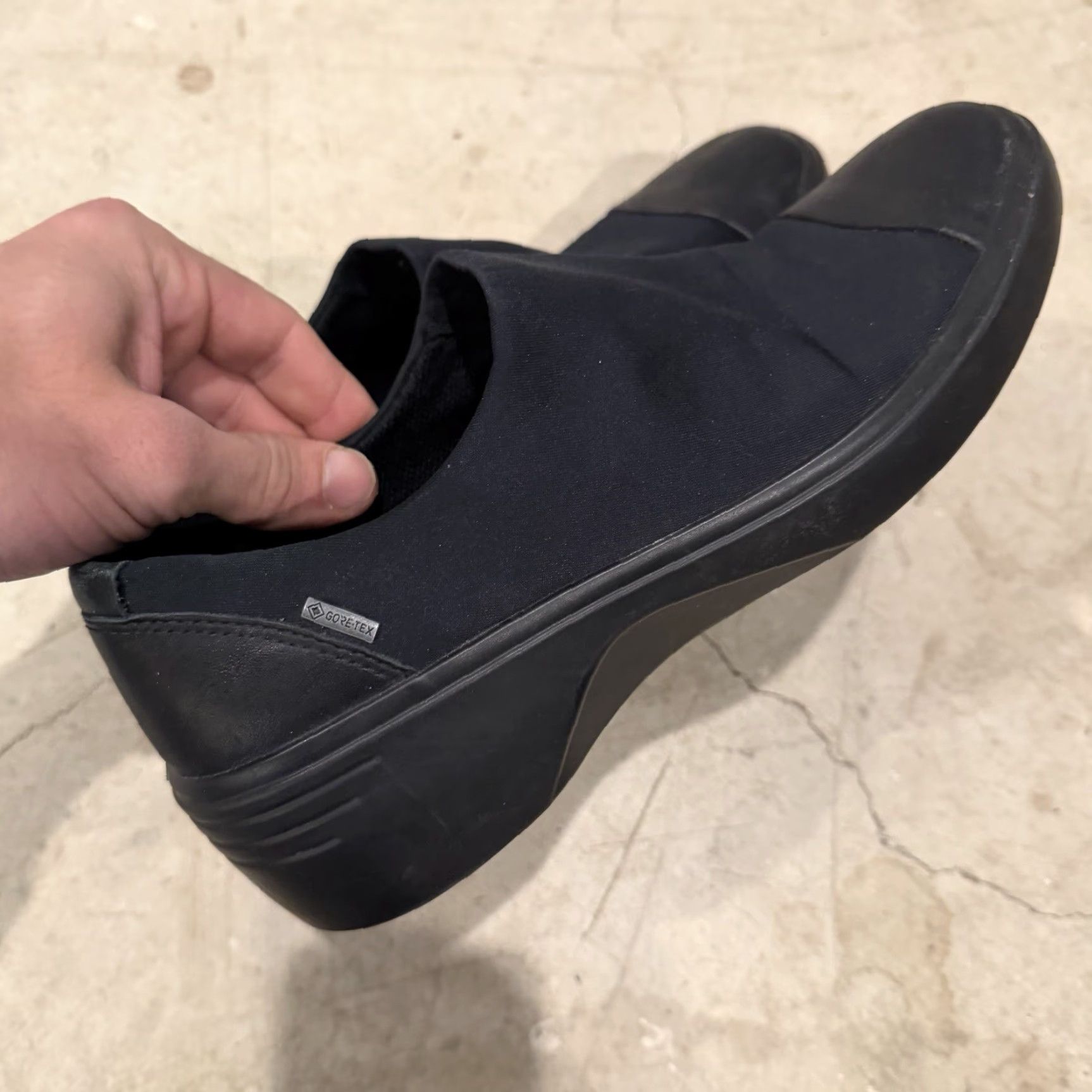 Ecco ECCO Womens Soft 7 Wedge Gore-tex Slip on Sneaker Size 40 US 9 Black Sneaker Women Slip On Wedge Gore-tex Casual Pre-owned Good Size US 10 / IT 40 - 4 Thumbnail