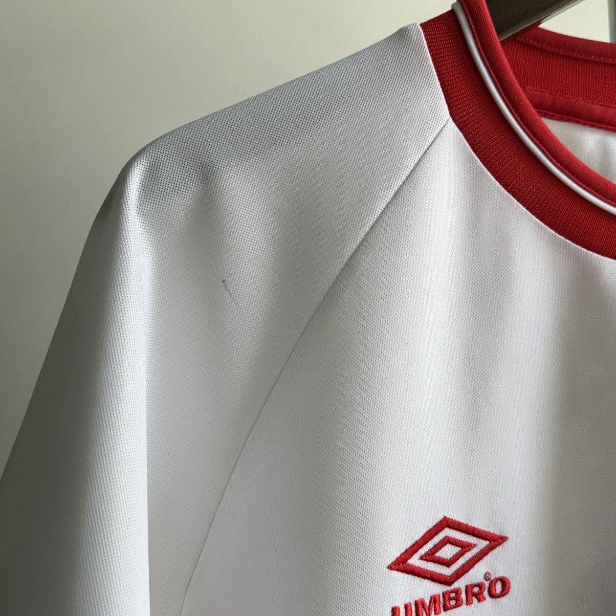 Umbro JACK LESTER #8 VINTAGE FC NOTTINGHAM FOREST 2000/01 JERSEY Size US M / EU 48-50 / 2 - 15 Thumbnail