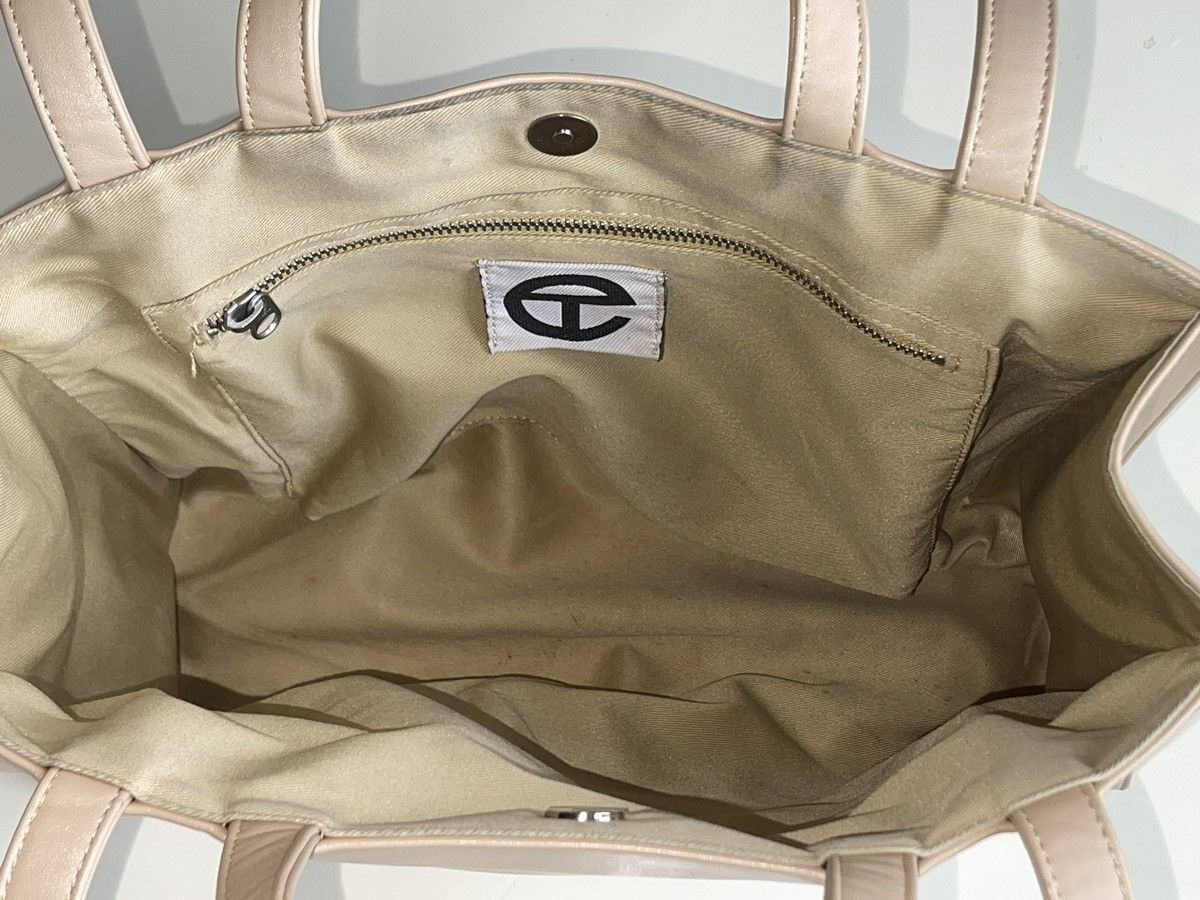 Telfar Telfar Medium Creme Bag w Dust Bag Size ONE SIZE - 12 Thumbnail