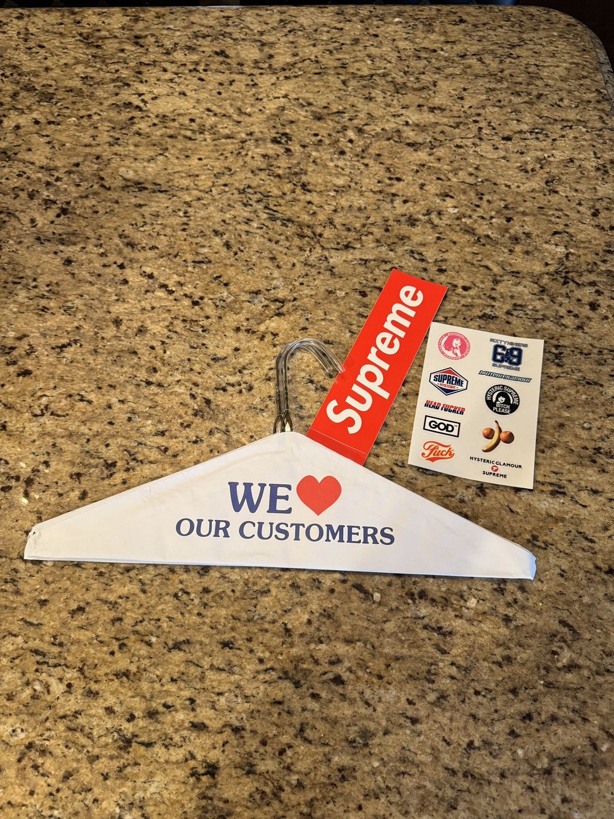 Hysteric Glamour × Supreme Supreme Coat Hanger with stickers Size ONE SIZE - 2 Thumbnail