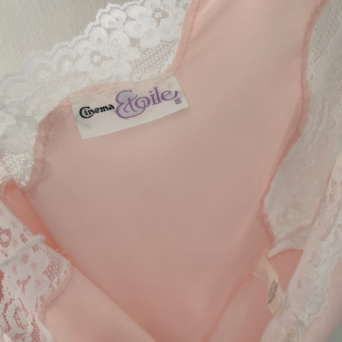 Vintage Cinema Etoile 1980s Pink Satin & Lace Nightgown (S) Size S / US 4 / IT 40 - 10 Thumbnail