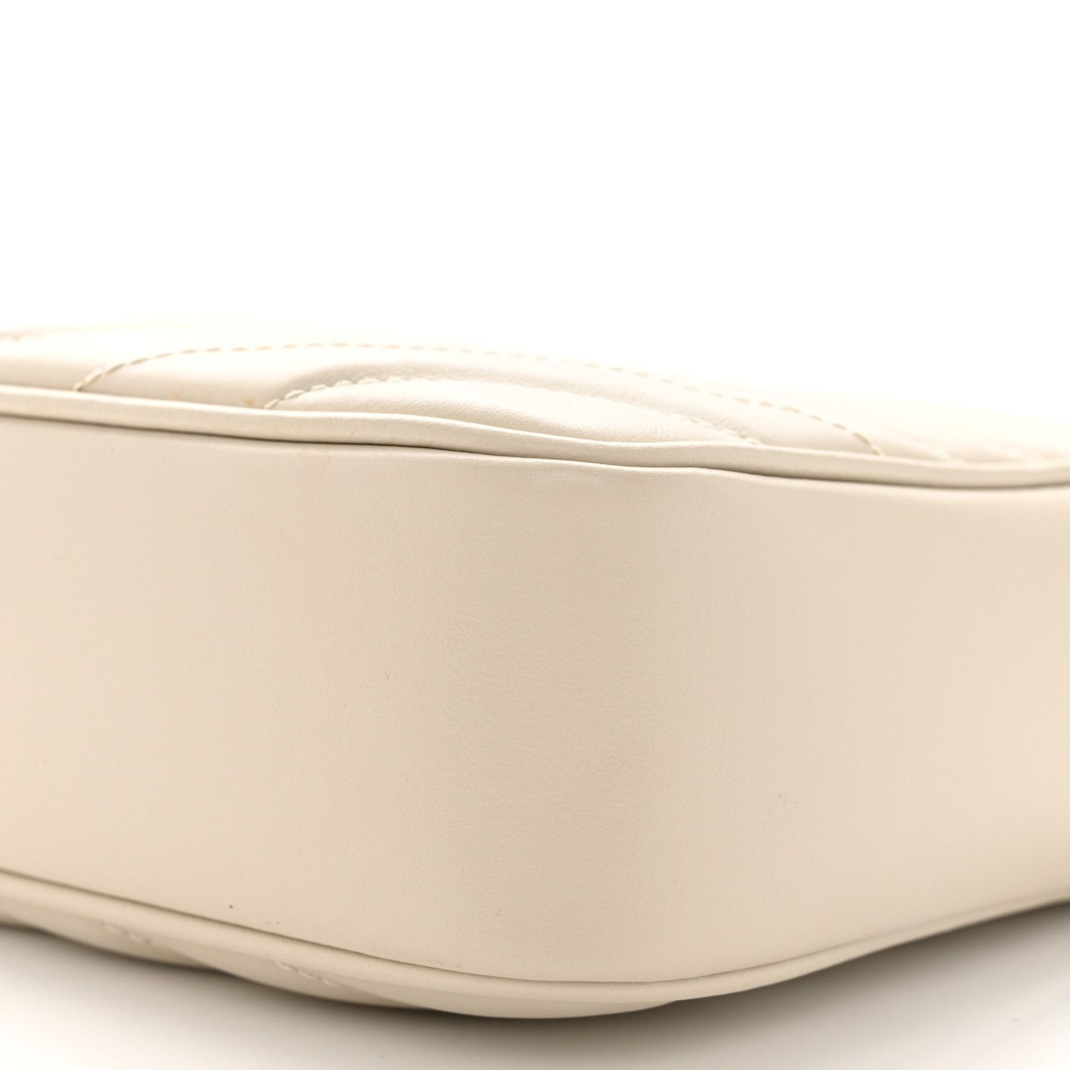 Saint Laurent Paris o1b1hav110924 Size: OS / Lou Leather Camera Bag in Cream Size ONE SIZE - 9 Thumbnail
