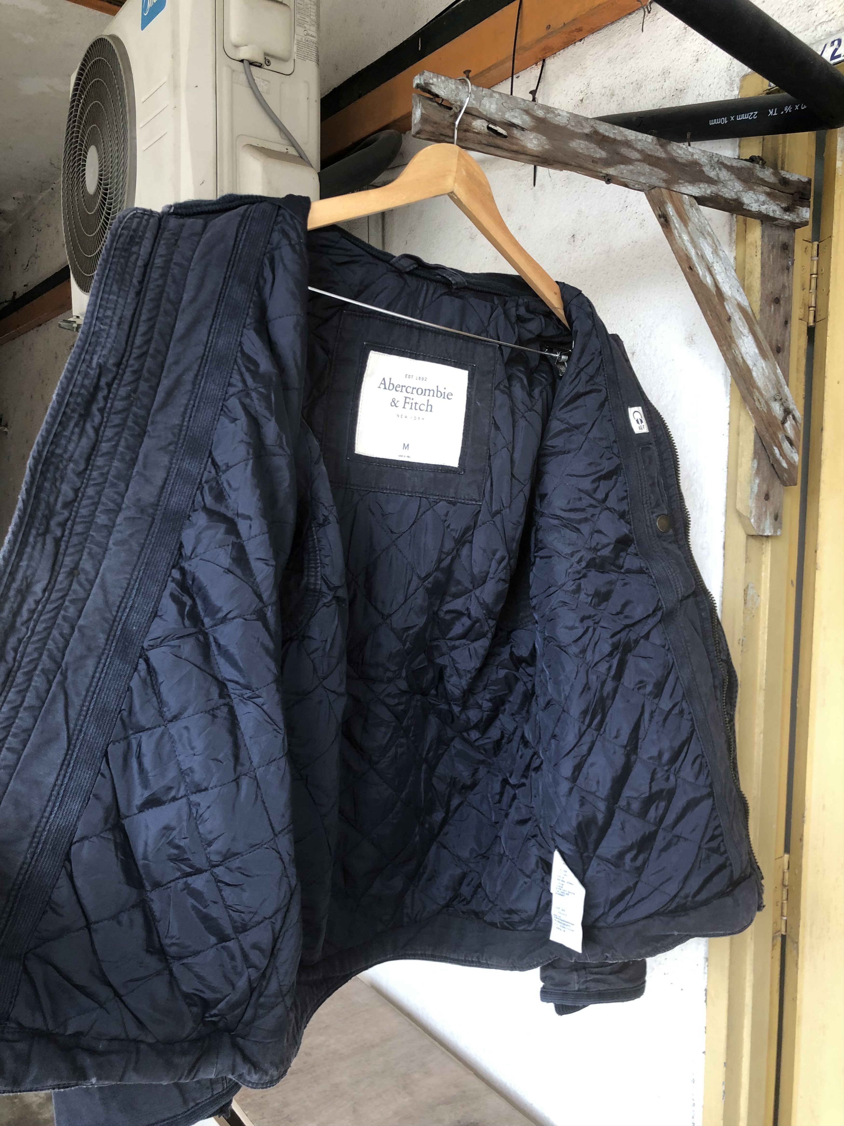 Abercrombie & Fitch Vintage Abercrombie M65 Faded Army Jacket Heavy Size US M / EU 48-50 / 2 - 11 Thumbnail