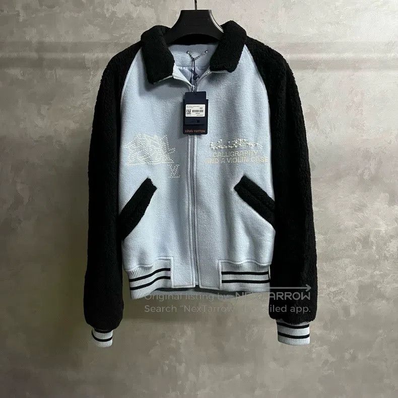 Louis Vuitton Louis Vuitton Blue Letter Logo Stripe Embroidered Long Sle Size US L / EU 52-54 / 3 - 1 Thumbnail