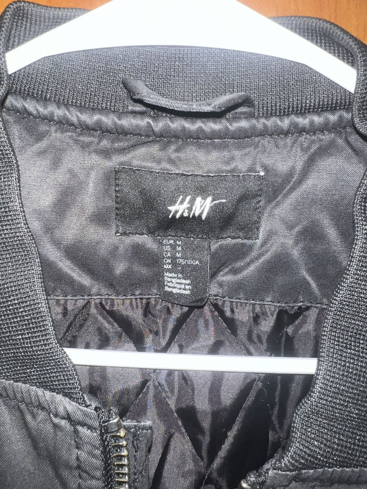 H&M H&M Quilted Bomber Jacket, Black Size US M / EU 48-50 / 2 - 2 Thumbnail