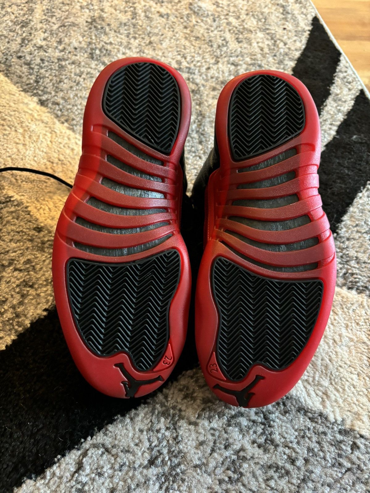 Jordan Brand Air Jordan 12 OG Flu Game Size US 7.5 / EU 40-41 - 5 Thumbnail
