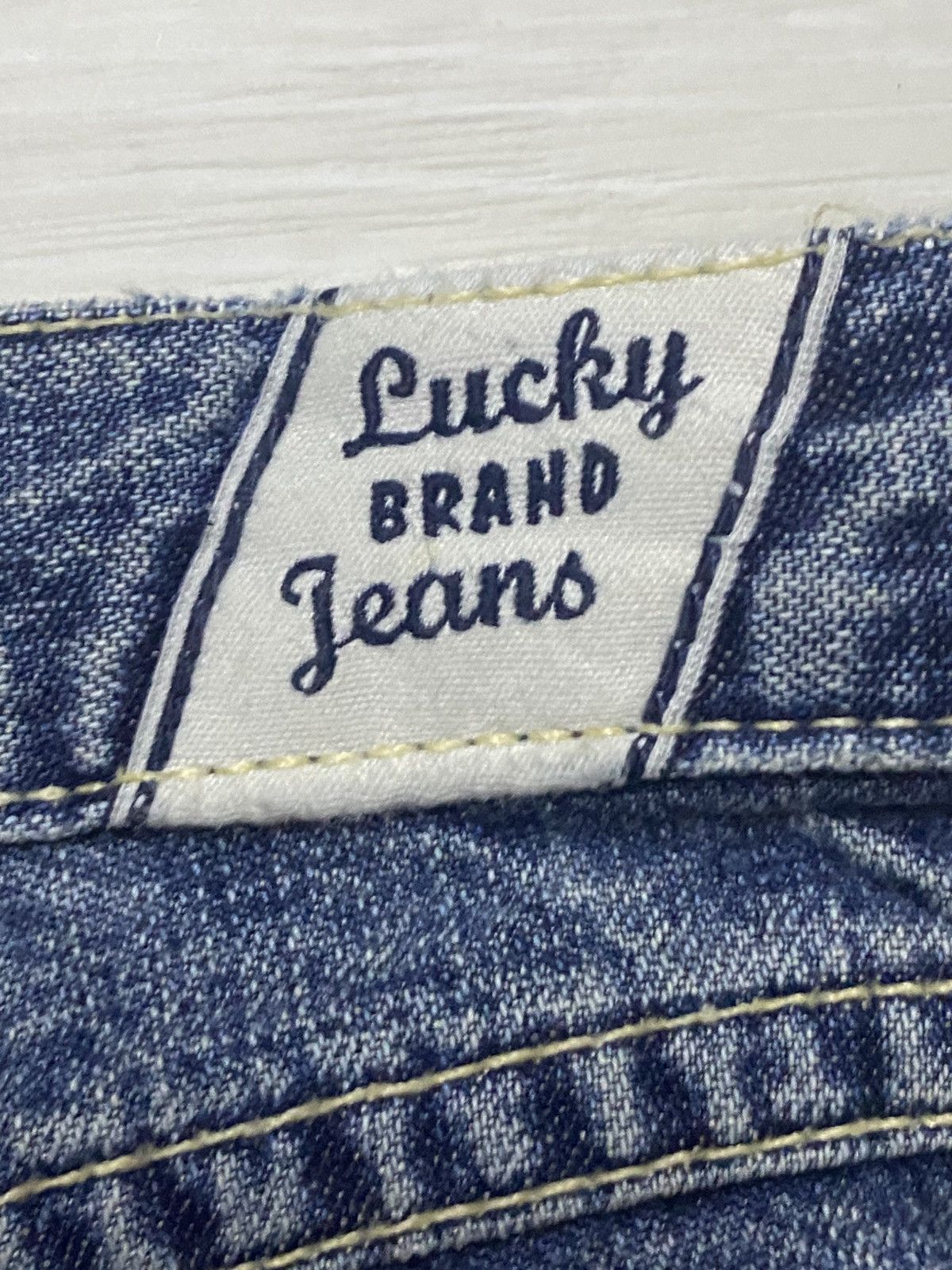 Lucky Brand Vintage Lucky Brand Dungaree Light Wash Flare Jeans Size US 29 - 12 Thumbnail