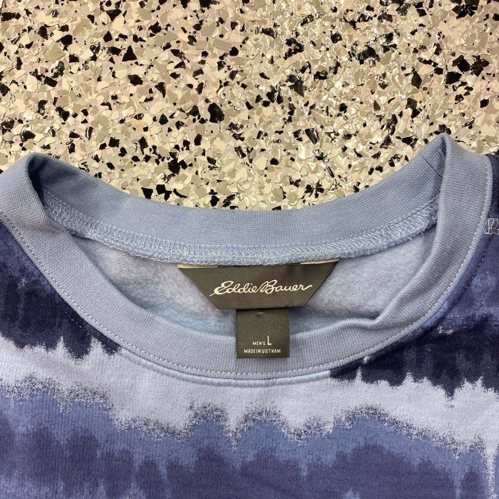 Eddie Bauer Eddie Bauer Sweatshirt Blue Print Long Sleeve Crewneck Men’s Large Graphic Print Fleece Pullover Regular All Seasons Outdoor Size US L / EU 52-54 / 3 - 2 Thumbnail