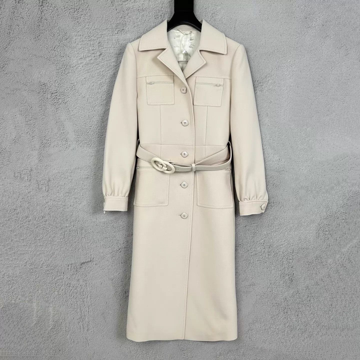 Gucci Gucci Double G Belted Ivory Coat Women's Size 40 Size S / US 4 / IT 40 - 1 Thumbnail
