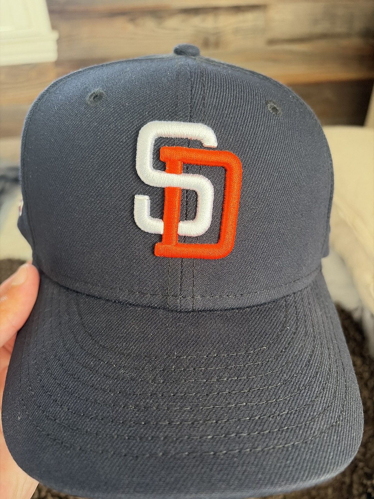 New Era 1998 World Series San Diego Padres Fitted Size ONE SIZE - 2 Thumbnail