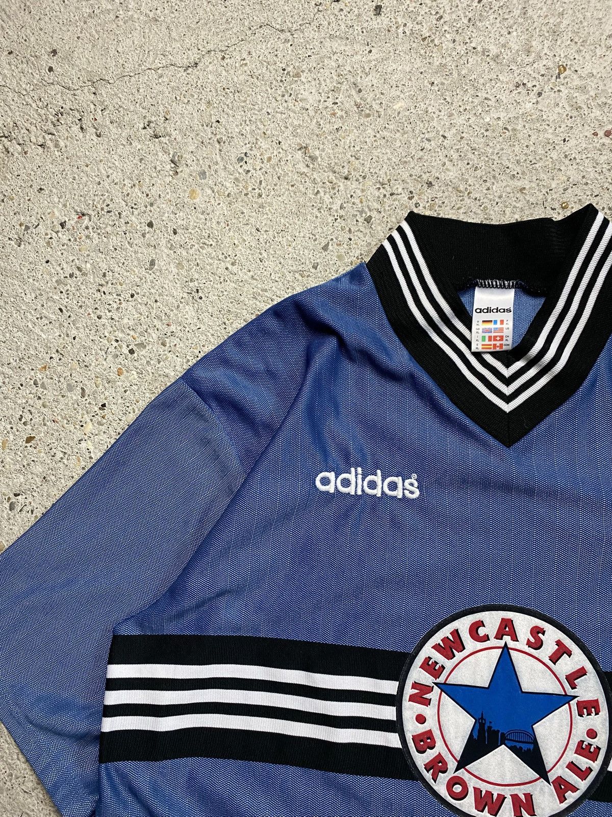 Adidas Adidas Newcastle United 1996/97 vintage football away shirt Size US XL / EU 56 / 4 - 3 Thumbnail