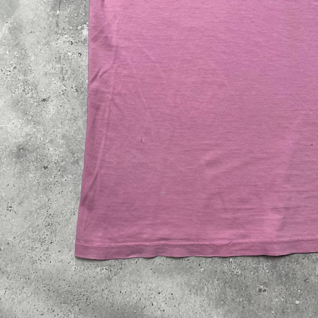 Vintage Vintage Y2K FBI Quote Thrashed T Shirt Faded Pink Size L Size US L / EU 52-54 / 3 - 9 Thumbnail