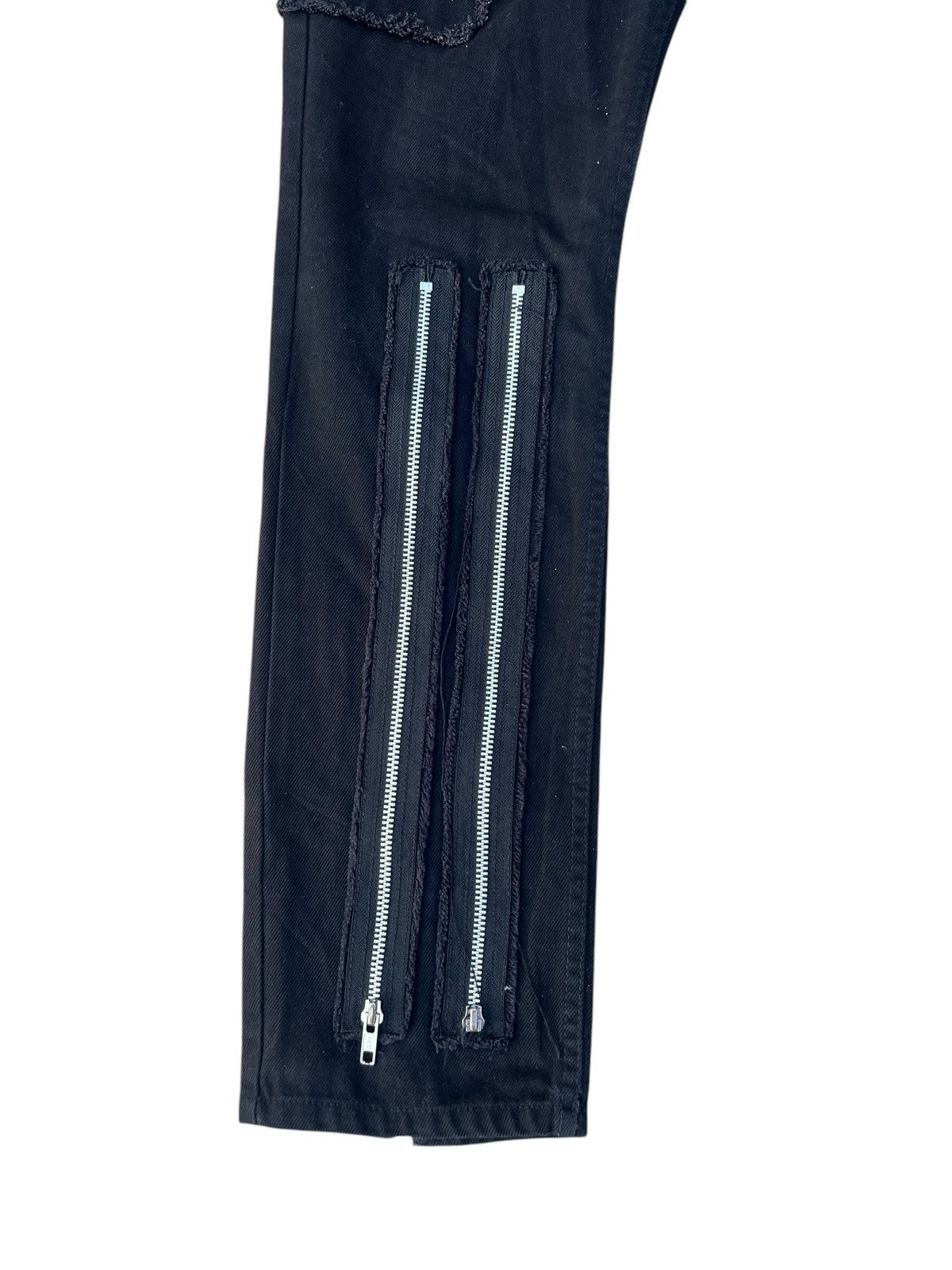 Japanese Brand Vintage King Mob Japan Black Denim Bondage Trouser Jeans Size US 32 / EU 48 - 9 Thumbnail