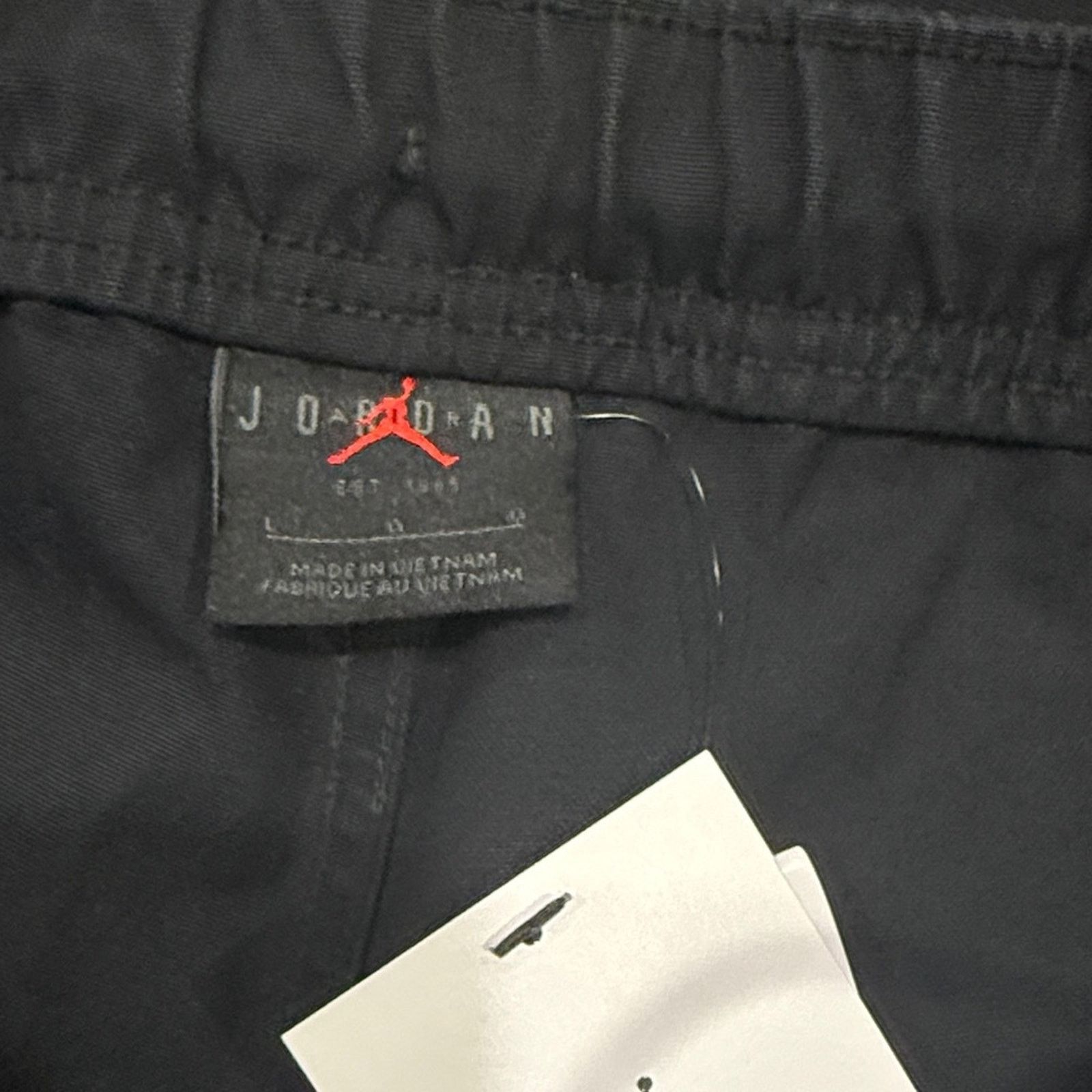 Jordan Brand Jordan MJ Chicago Pants Men's - SZ LARGE - BRAND NWT Size US 34 / EU 50 - 10 Thumbnail