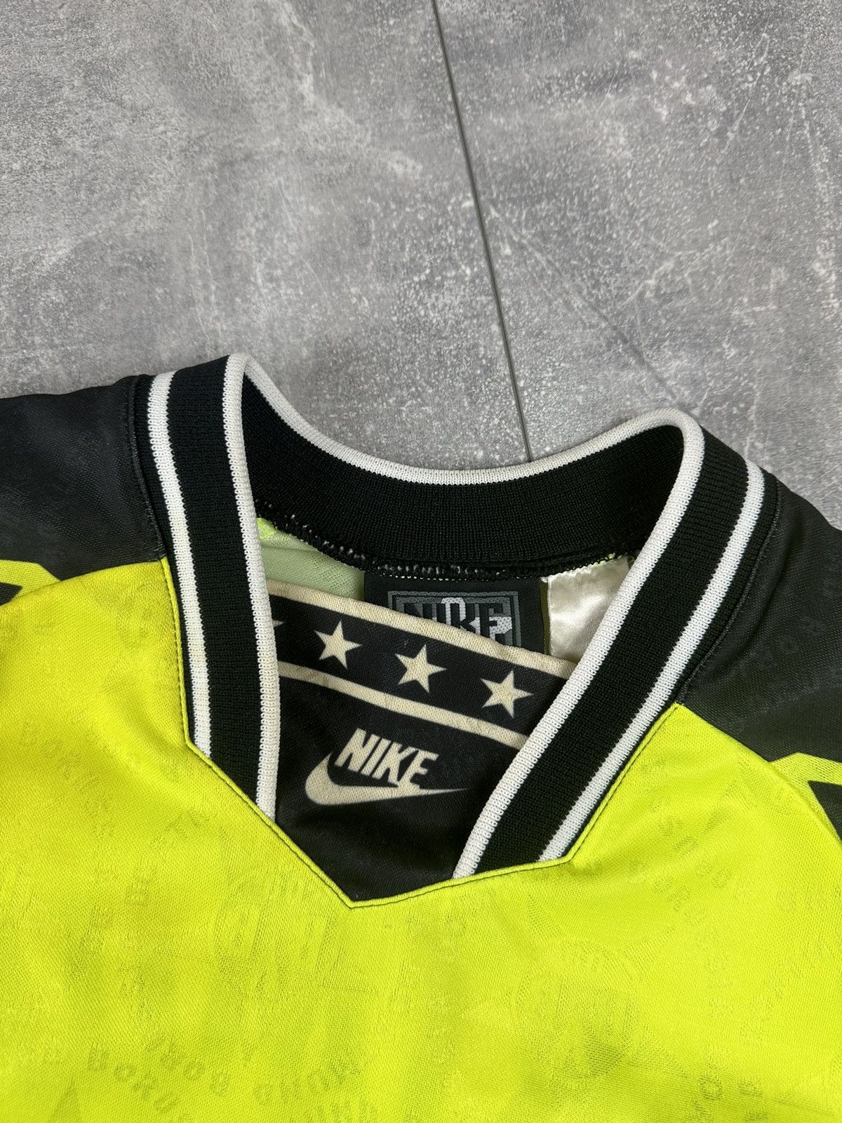 Nike Nike Borussia Dortmund 1994/95 Home Soccer Football Jersey Size US S / EU 44-46 / 1 - 5 Thumbnail