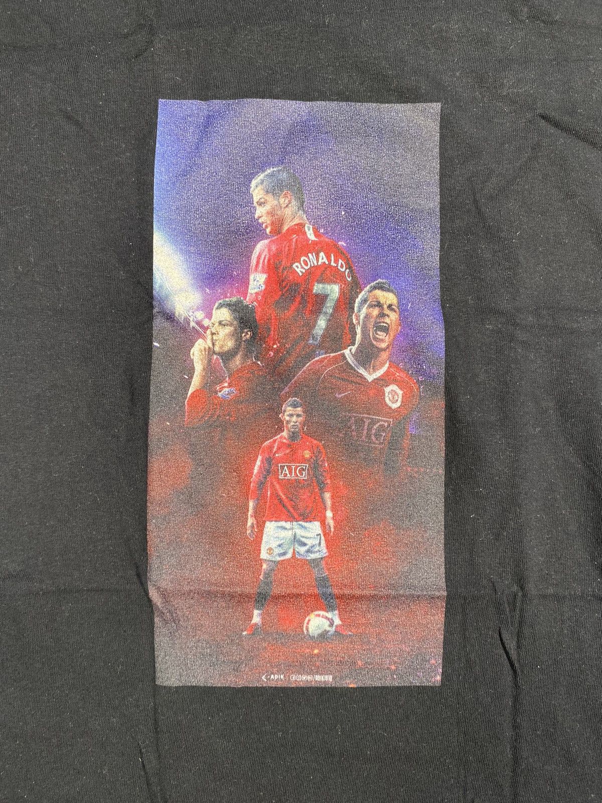 Gildan Black Gildan Men’s T-shirt With Print Cristiano Ronaldo Size US S / EU 44-46 / 1 - 6 Thumbnail