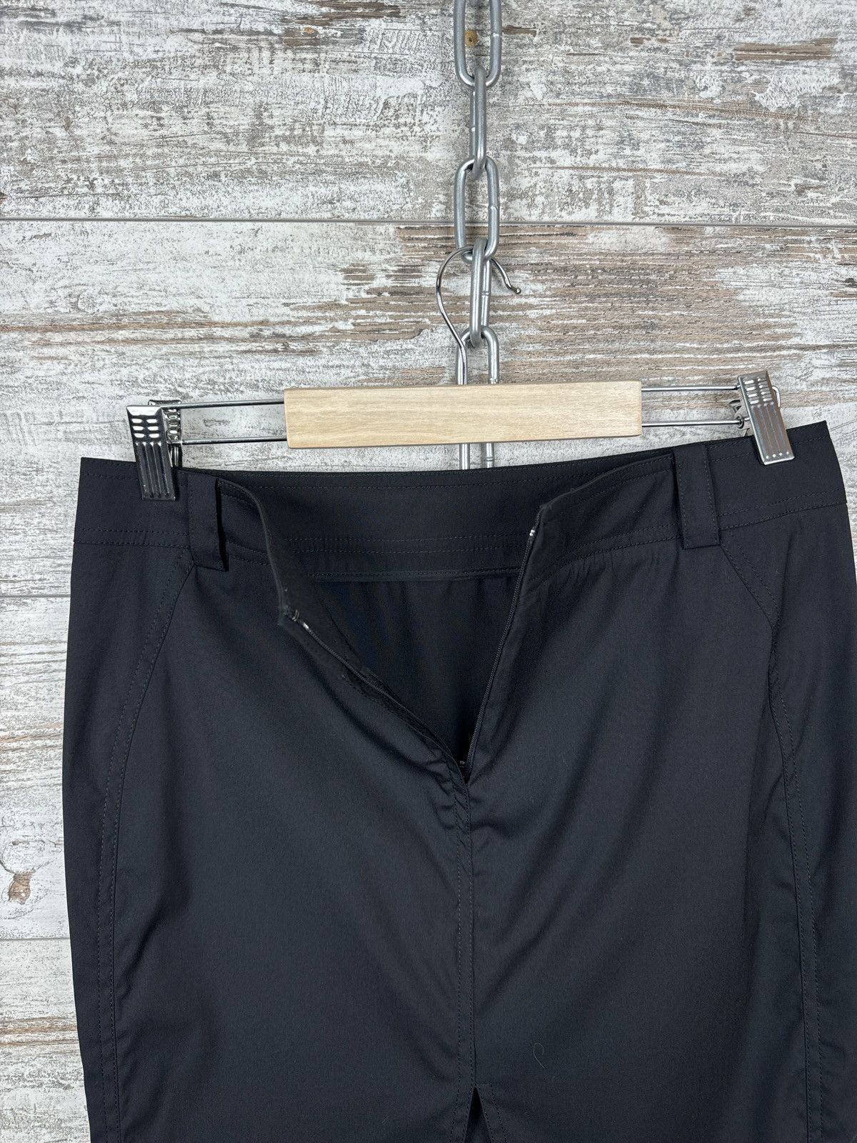 Gucci Women’s Gucci Skirt black luxury vintage Lana wool Size M / US 6-8 / IT 42-44 - 6 Thumbnail