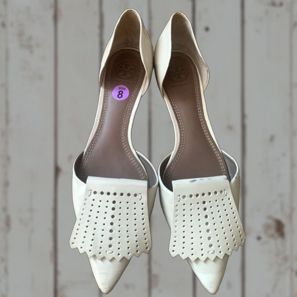 Tory Burch Tory Burch Flat 8M Beige Faux Leather Pointy Toe 8 Hyde Pointy Toe Flat M Womens Beige Tory Burch Flats 8M Size US 8 / IT 38 - 1 Thumbnail