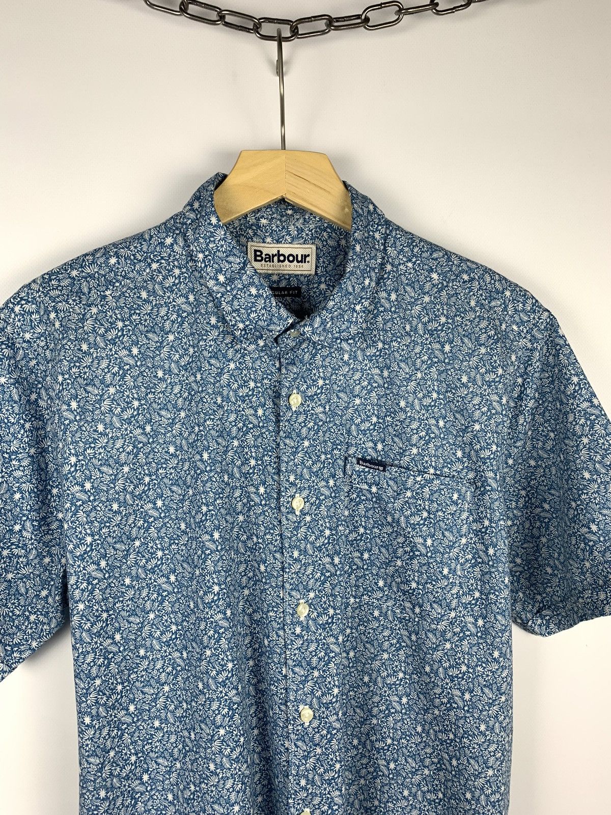 Barbour Barbour Floral Shirt Short Sleeve Size M Regular Fit Blue Size US M / EU 48-50 / 2 - 2 Thumbnail