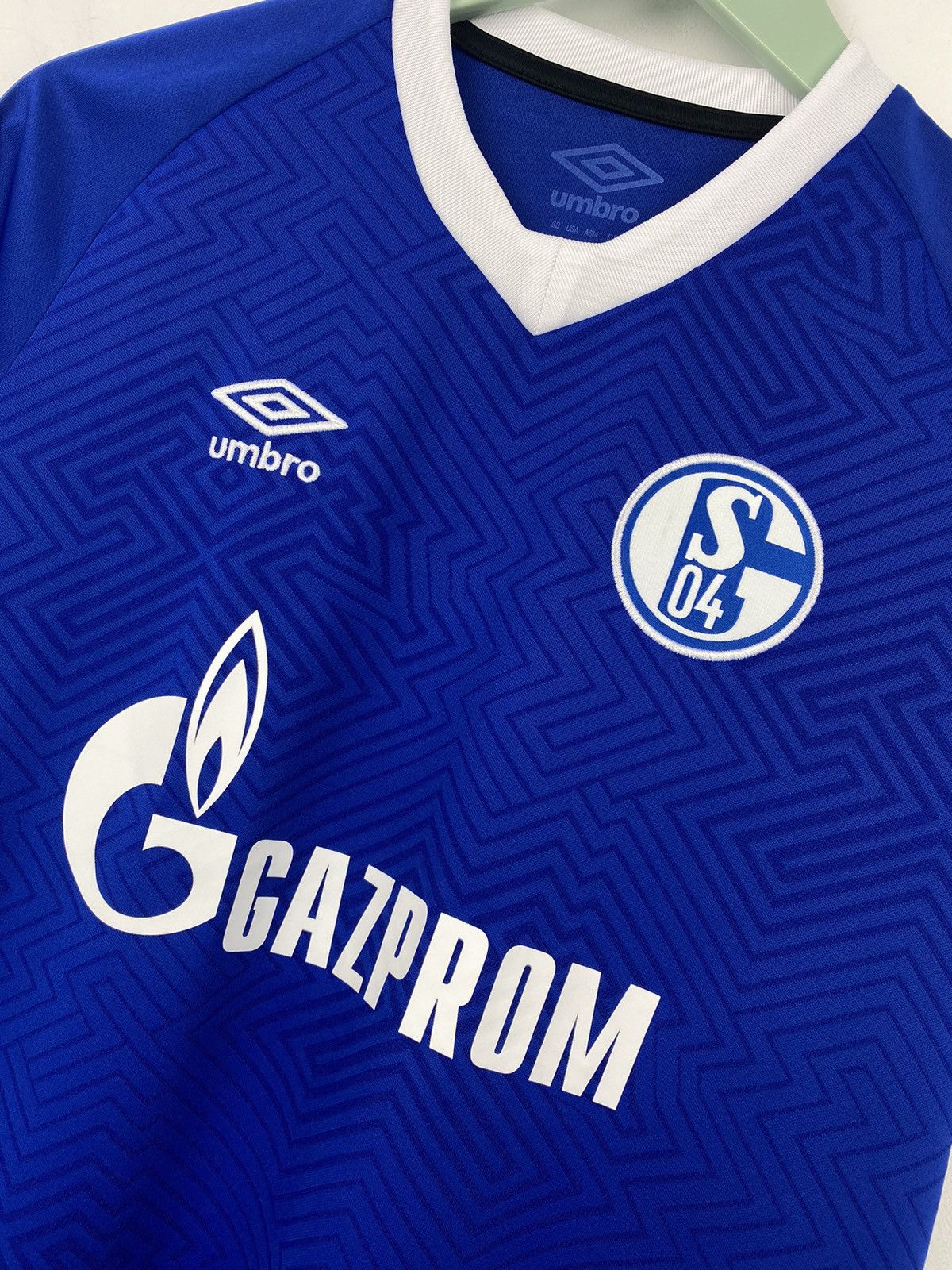 Umbro FC Schalke 2018 2019 Soccer Jersey PSG Borussia Milan Size US XS / EU 42 / 0 - 2 Thumbnail