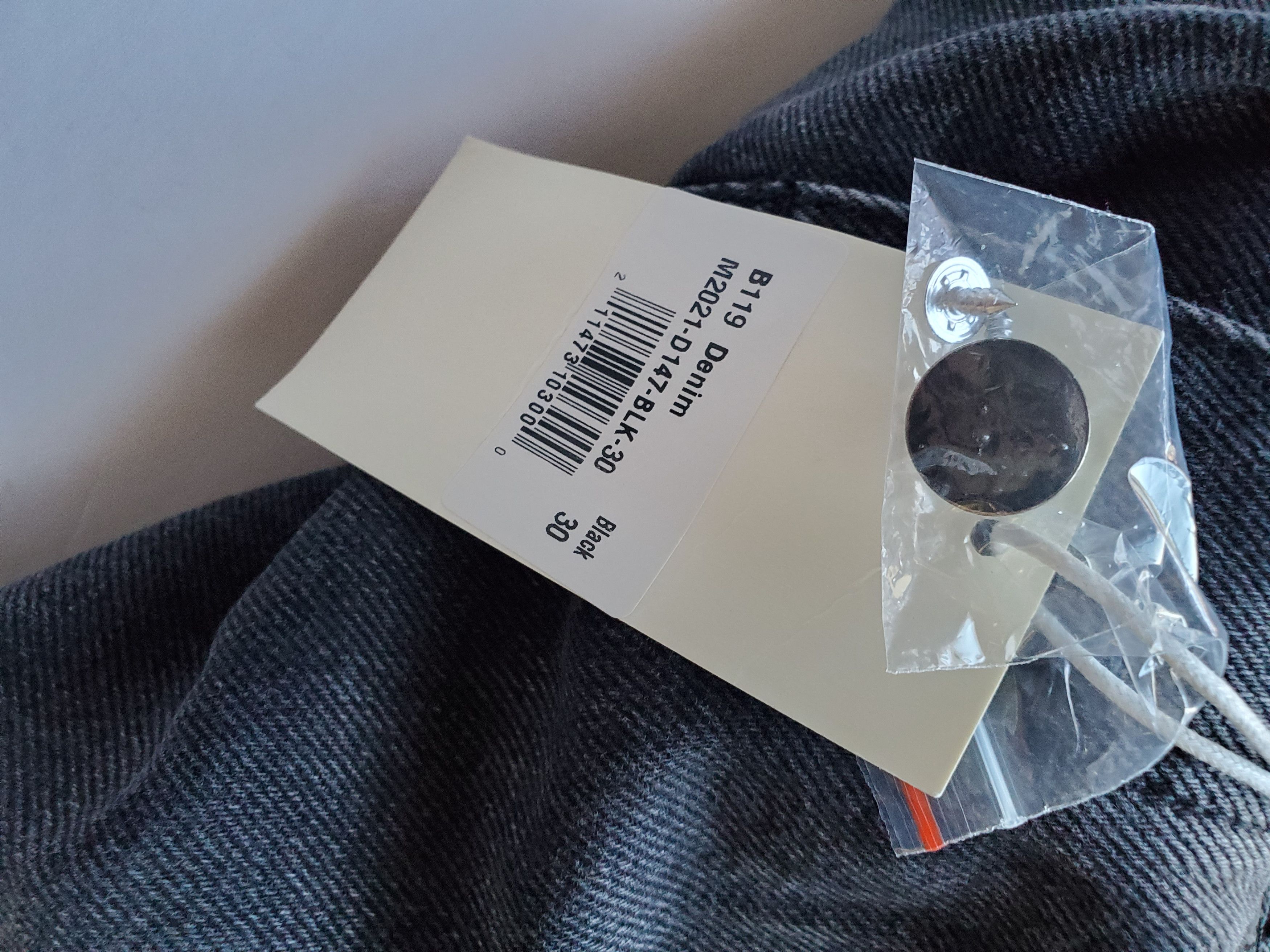 MNML NEW MNML Black Denim paints sz 30 B119 Size US 30 / EU 46 - 1 Thumbnail
