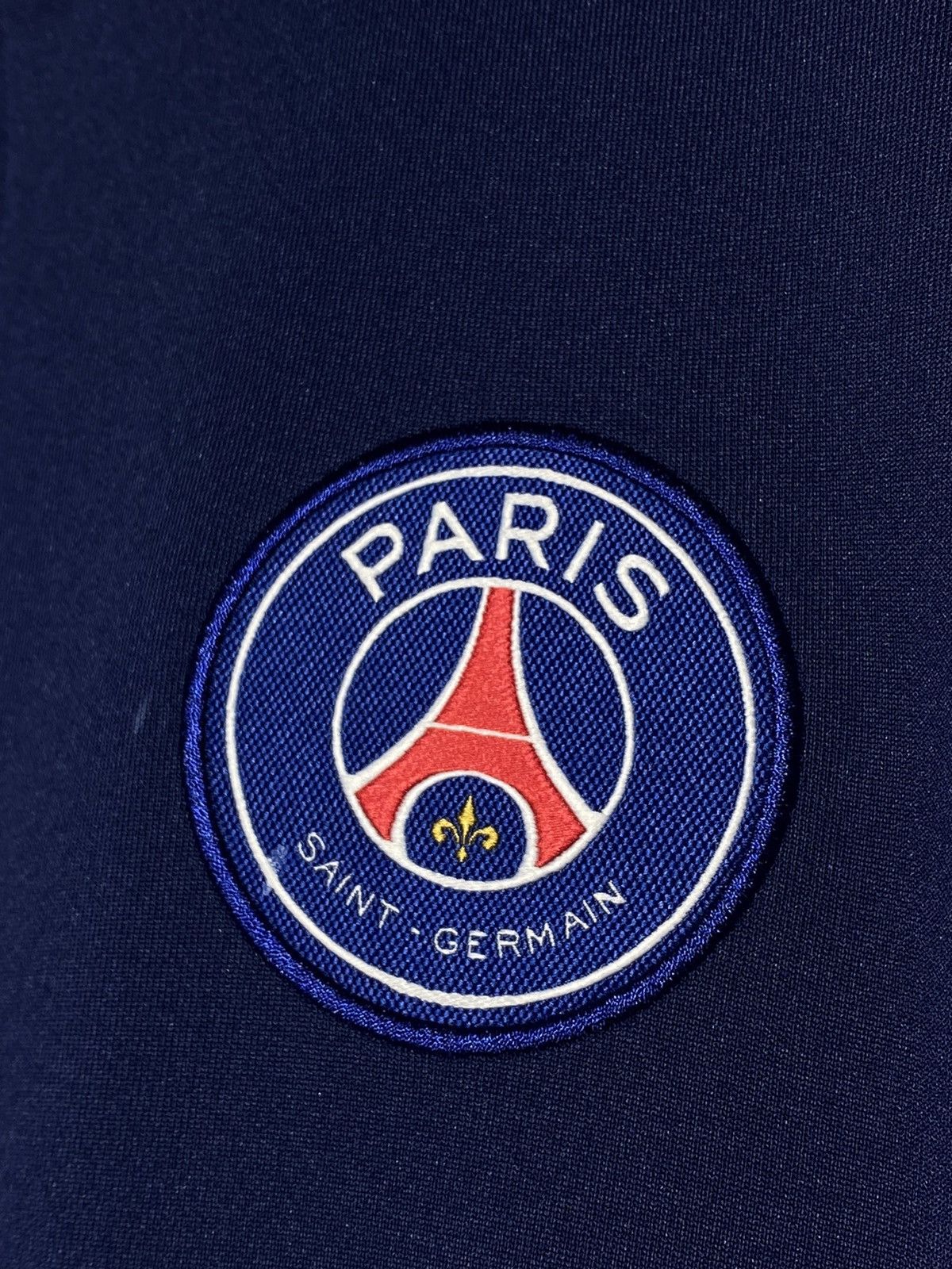 Nike Y2k Nike PSG Football Track Top Zip Drill Swoosh Logo Size US L / EU 52-54 / 3 - 10 Thumbnail