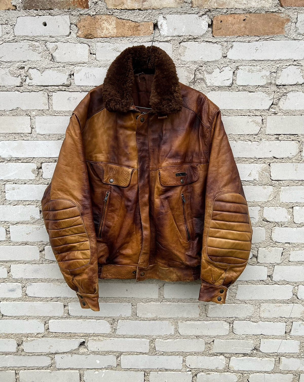 Vintage Heavy Leather Jacket F.T. vintage 80’s 90’s motocycle Size US XL / EU 56 / 4 - 1 Thumbnail