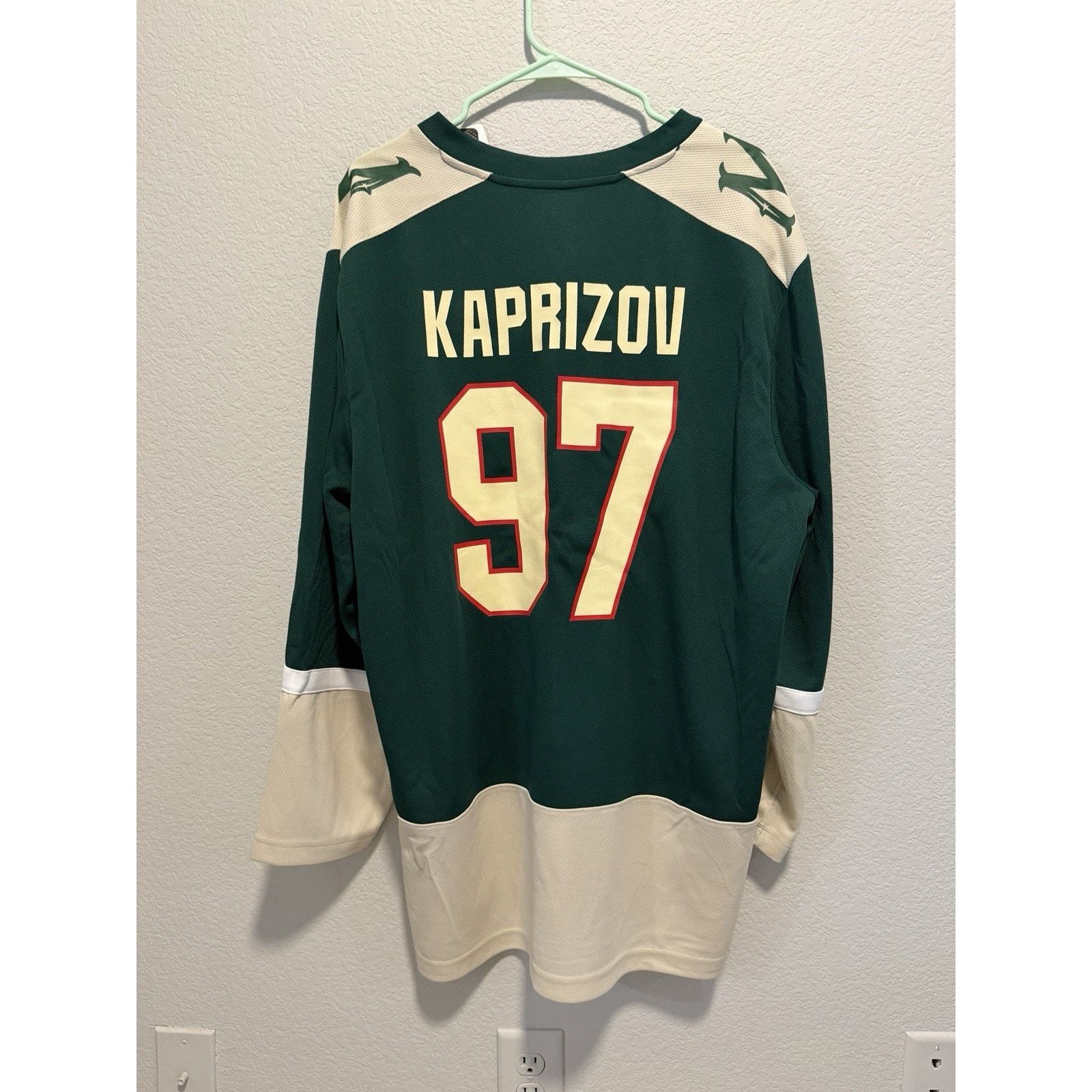 NHL Minnesota Wild Kirill Kaprizov 97 Jersey NHL Hockey Size XL Size US XL / EU 56 / 4 - 1 Thumbnail