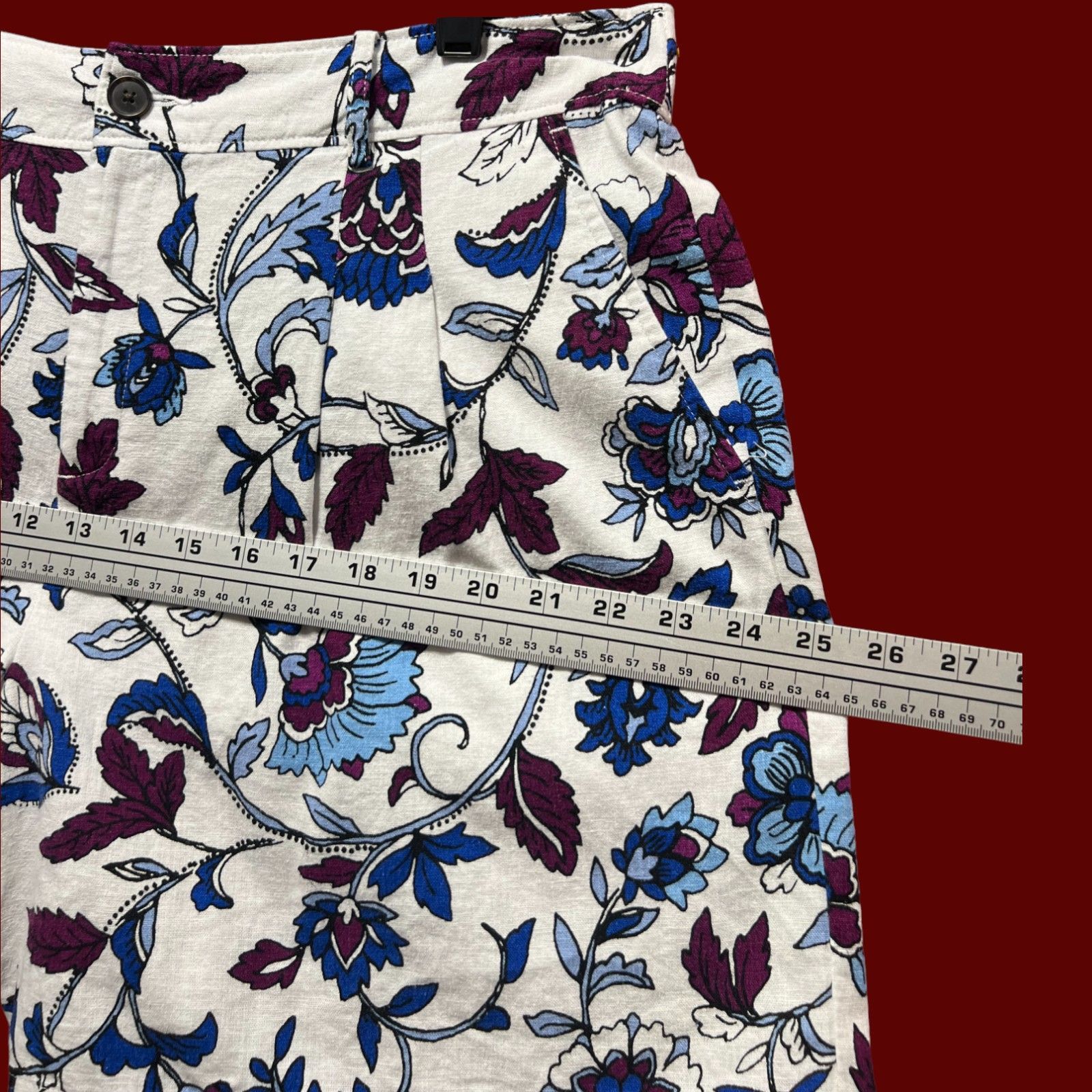Other Liz Claiborne - Women's Mid-Rise Pleated Short - White Flora Size 36" / US 14 / IT 50 - 6 Thumbnail