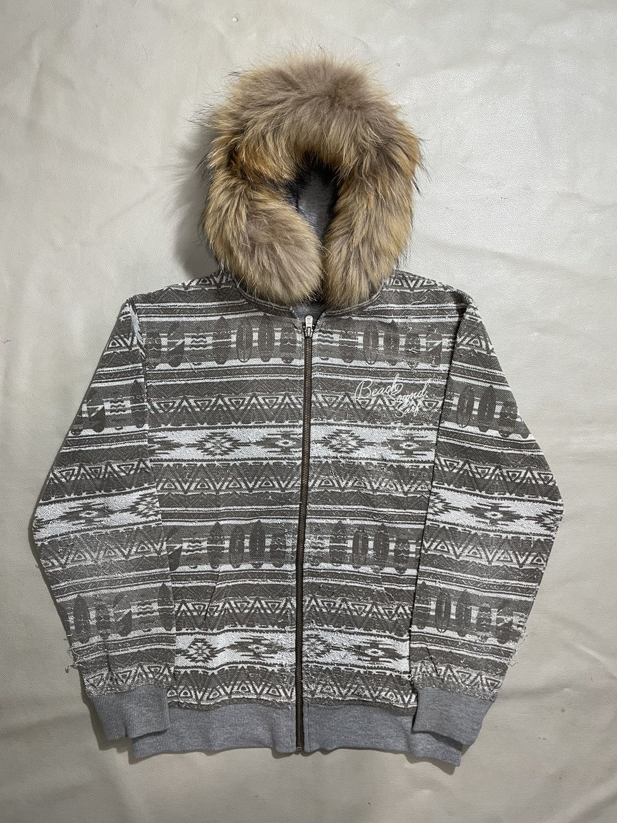 If Six Was Nine × Le Grande Bleu (L.G.B.) × Yasuyuki Ishii Japanese Navajo design zip Fur Hoodie distressed Size US M / EU 48-50 / 2 - 1 Thumbnail