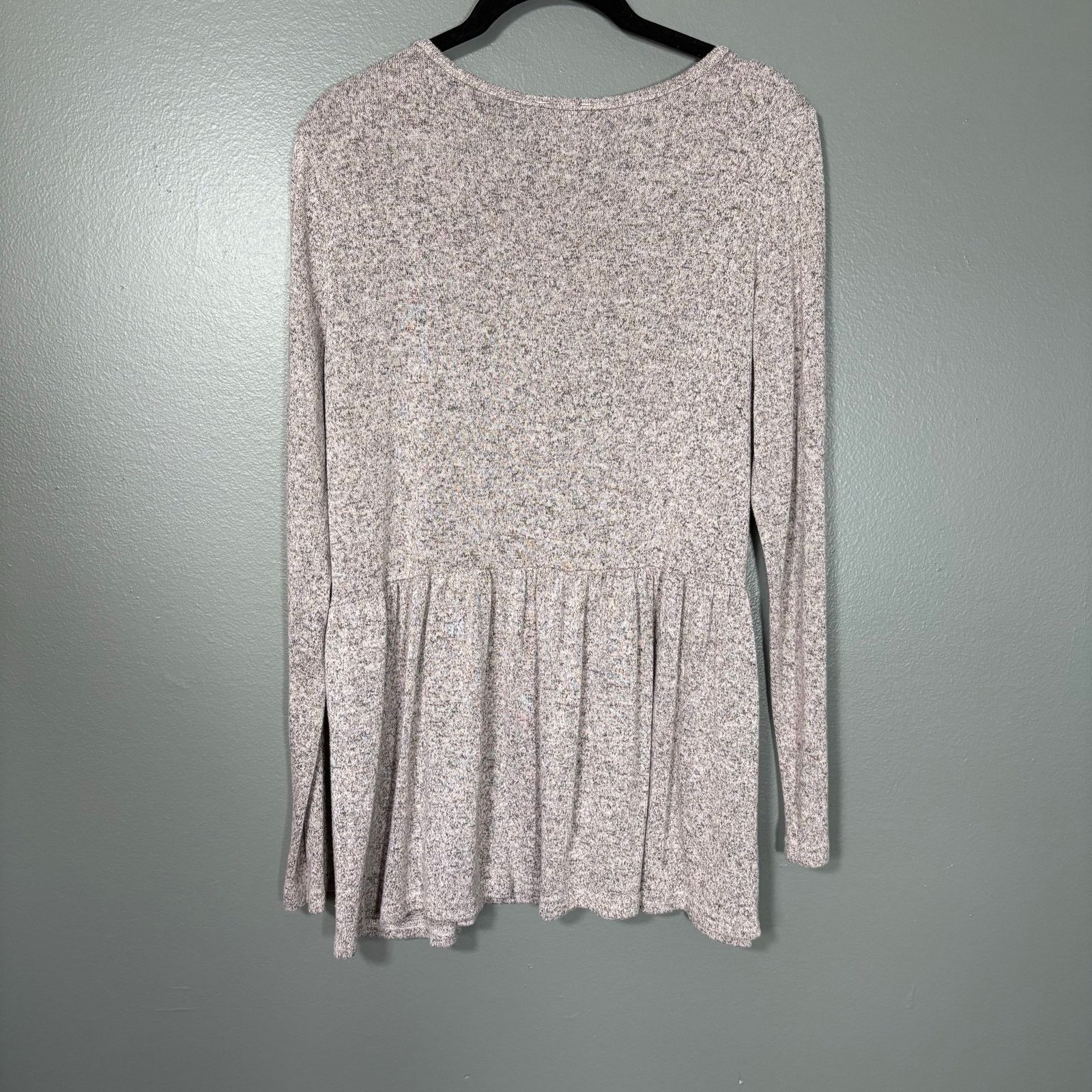 Other Jane and Delancey Gray & White Marled Peplum Cozy Knit Top Size M / US 6-8 / IT 42-44 - 7 Thumbnail
