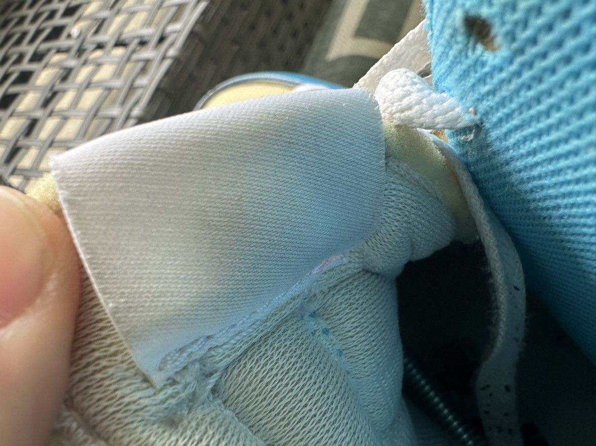 Jordan Brand × Off-White Nike Air Jordan 1 High OG Off-White UNC size 10.5 Size US 10.5 / EU 43-44 - 8 Thumbnail