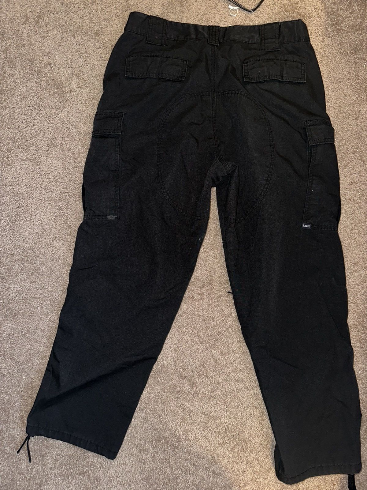 5.11 5.11 black cargos Size US 35 - 2 Thumbnail