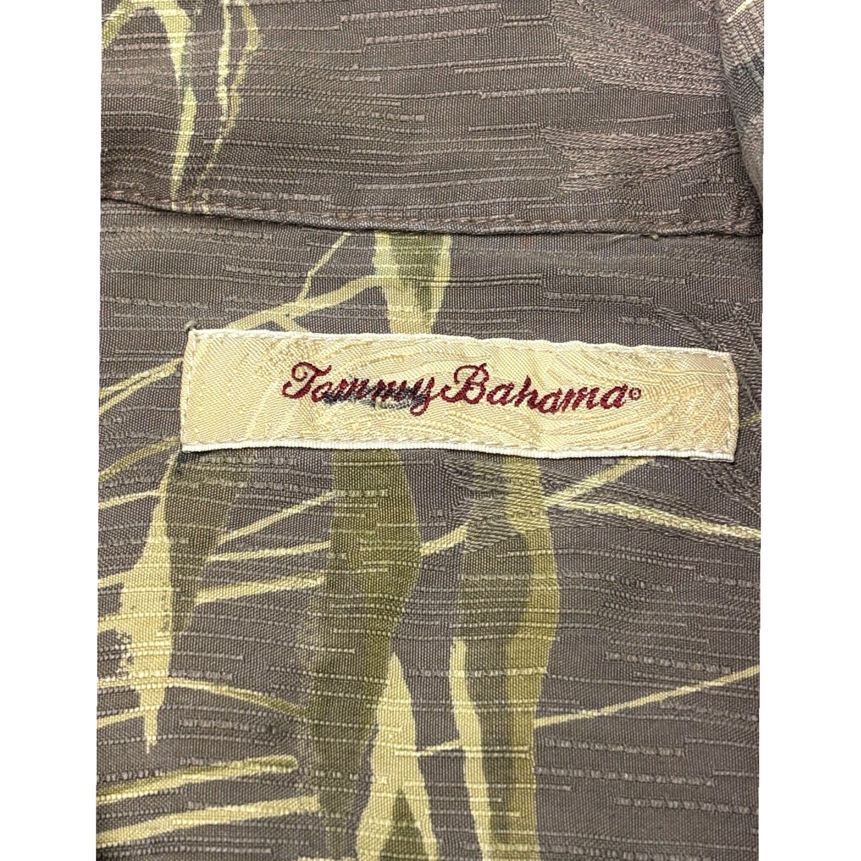 Tommy Bahama Tommy Bahama Mens Large Silk Camp Shirt Brown Tropical Bamboo Short Sleeve Casual Travel Button-Up Size US L / EU 52-54 / 3 - 3 Thumbnail