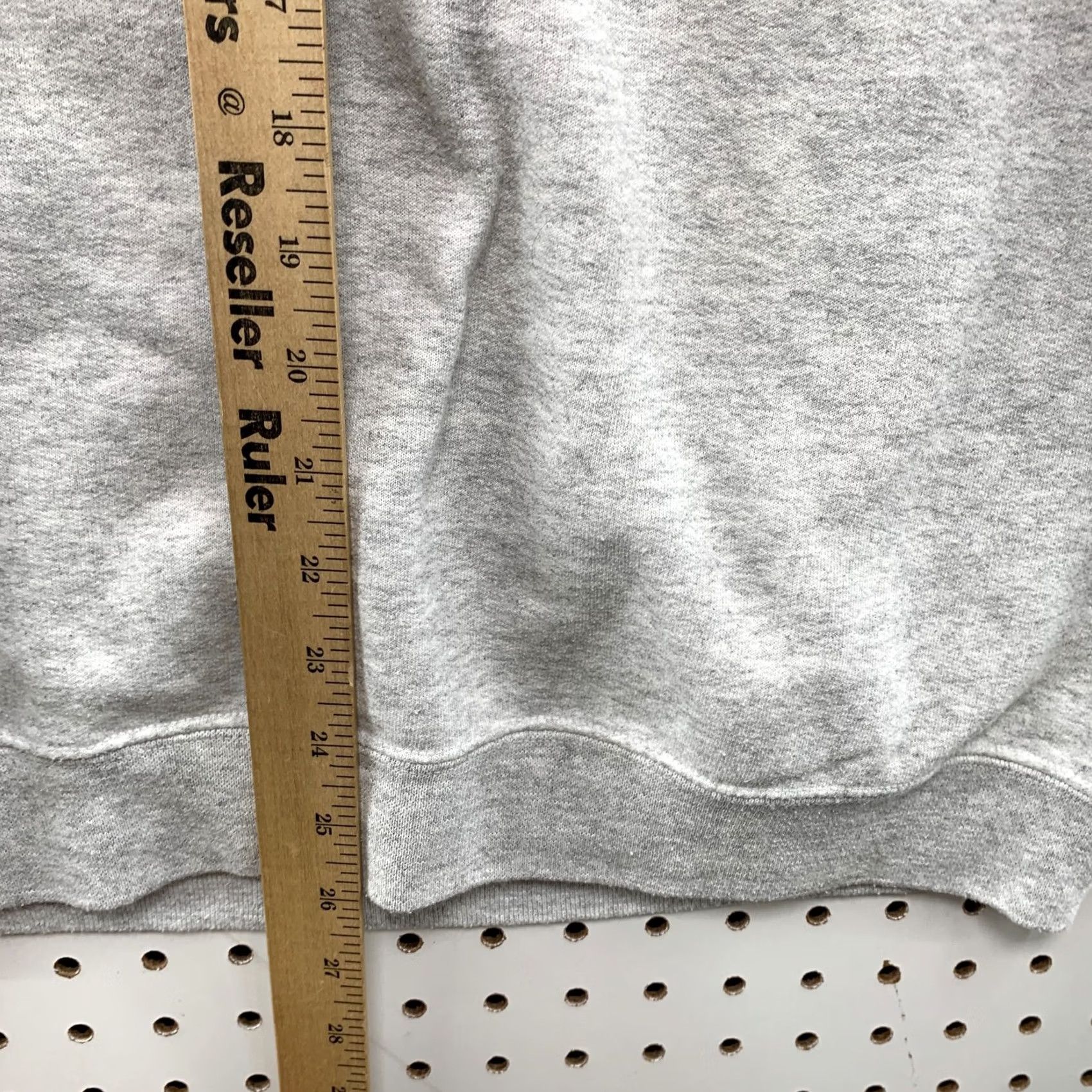 Vintage Ron Jon Surf Shop Sweatshirt Graphic Print Gray Pensacola Beach 22x27 Mens Size US L / EU 52-54 / 3 - 5 Thumbnail