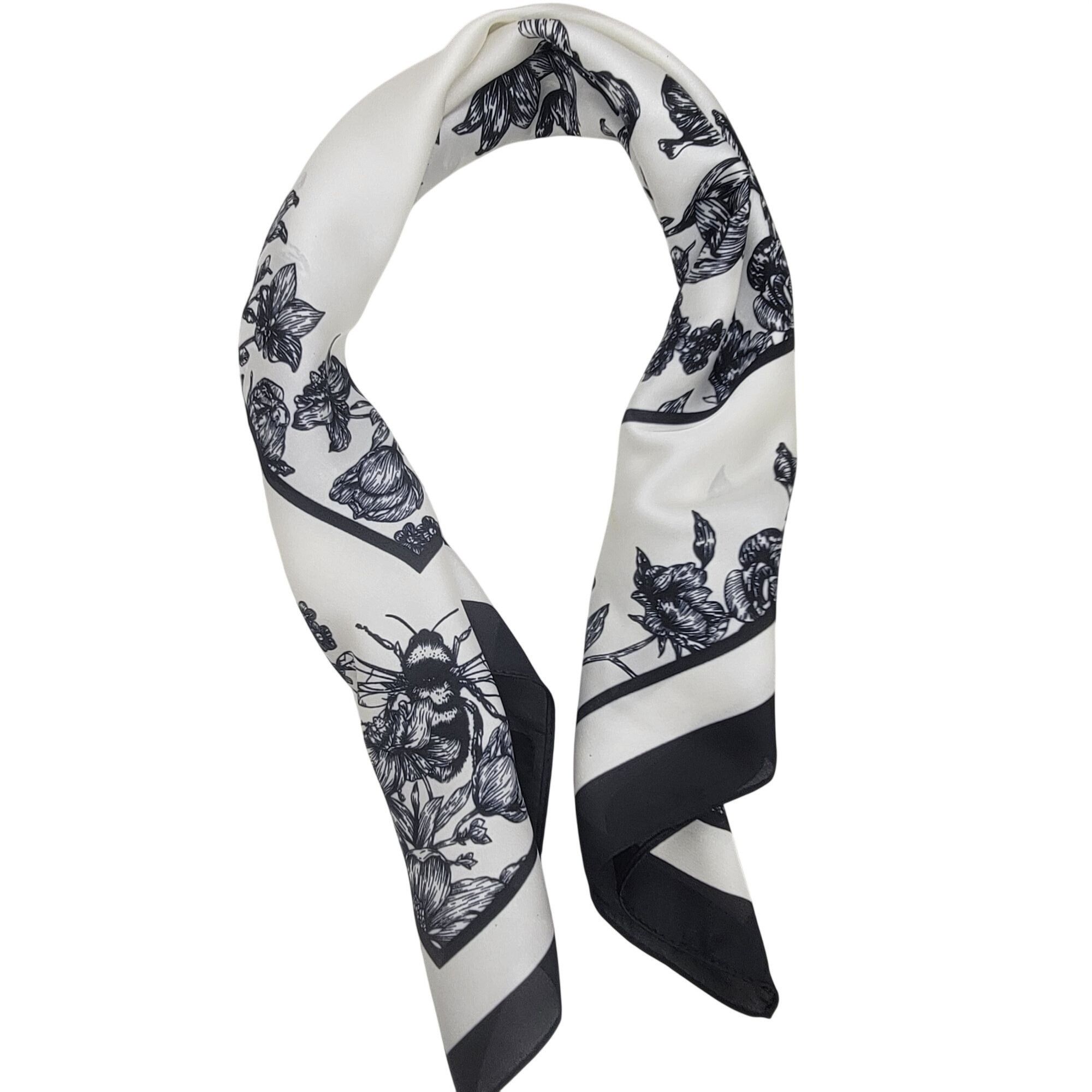 Other New Classic Bandana Square Scarf Vintage BLACK and WHITE Sil Size ONE SIZE - 4 Thumbnail