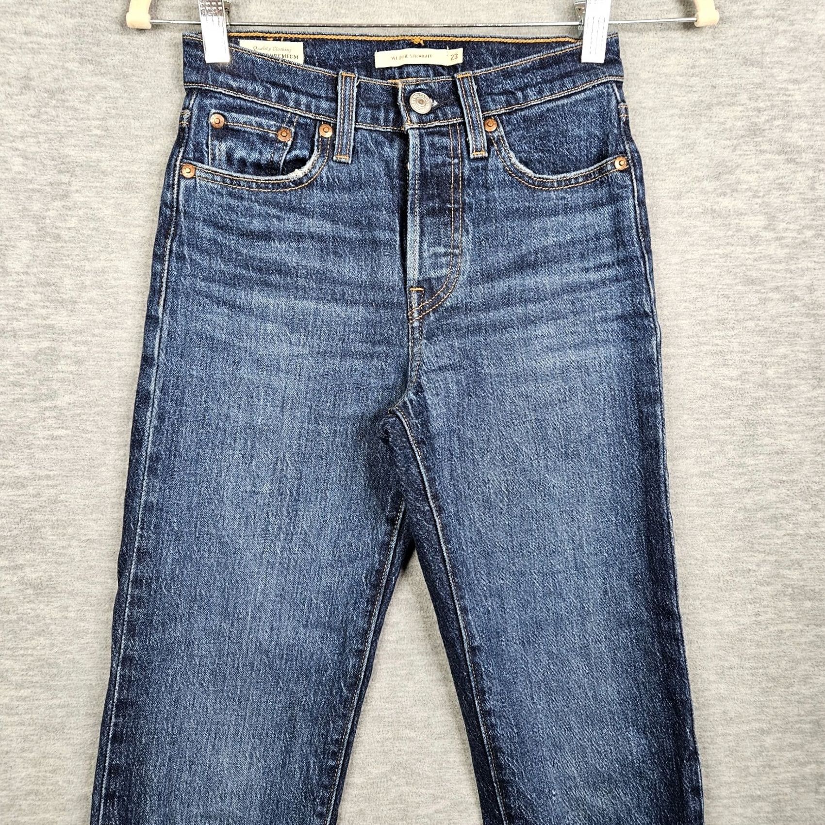 Levi's Levi's Women's Wedgie Straight Button Fly Big E Raw Hem Jeans W23 Denim Blue 5-Pocket Regular Fit Vintage Not Size 40" / US 18 - 5 Thumbnail