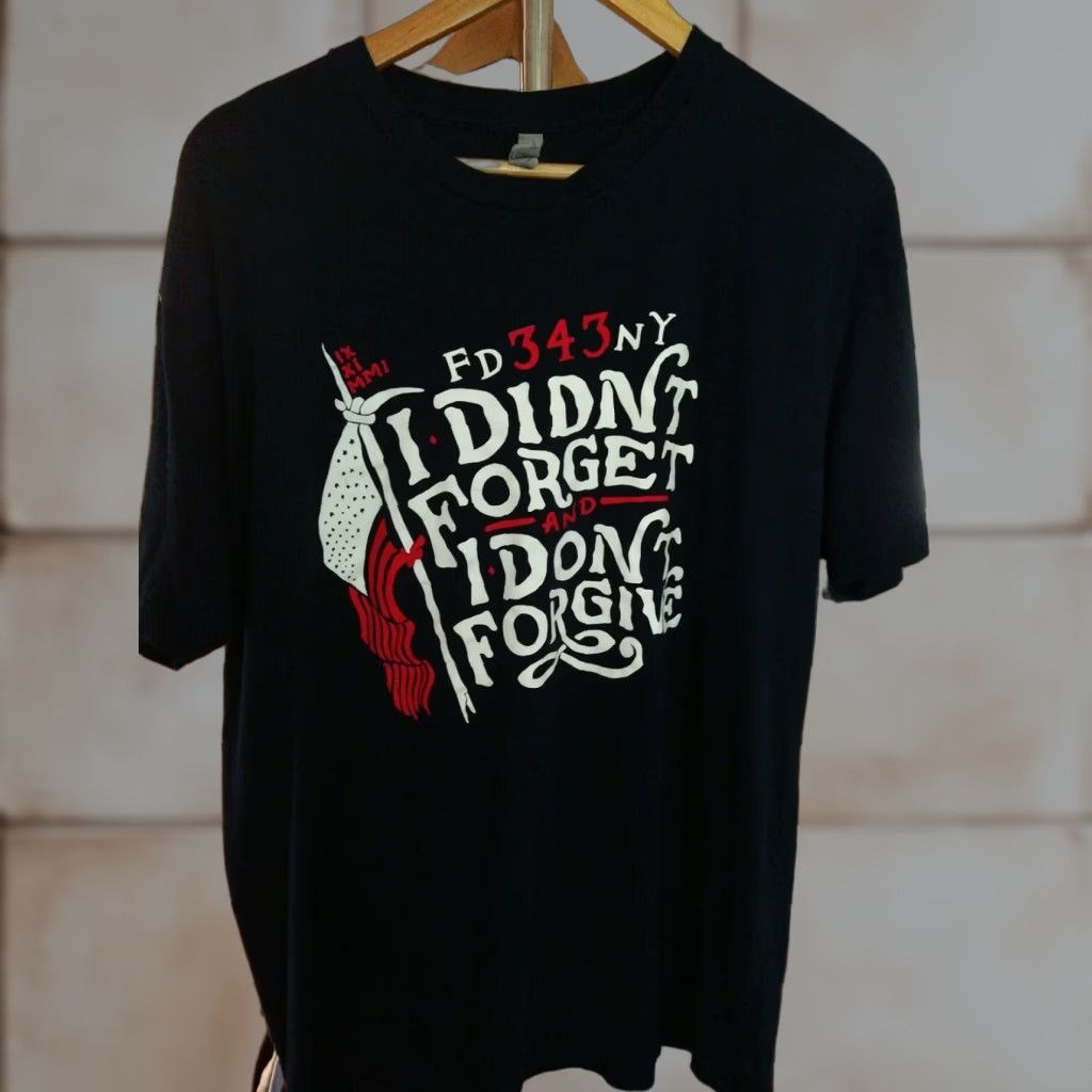 VINTAGE FDNY 343 Hook Ladder Buff T Shirt 911 XL Cotton Never Forget Lee*
