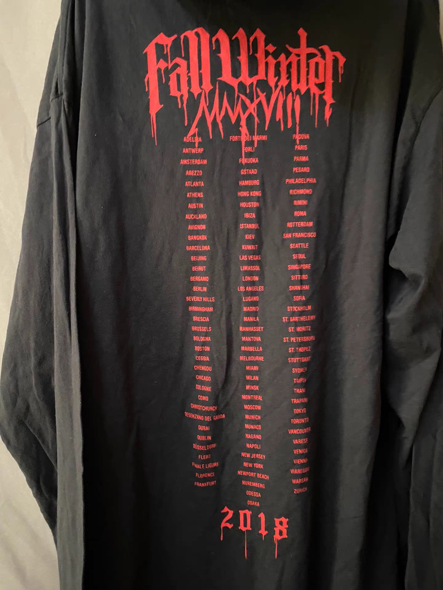 Vetements Vetements 18SS Blood Drop Sanskrit Light Hoodie Size US S / EU 44-46 / 1 - 2 Thumbnail