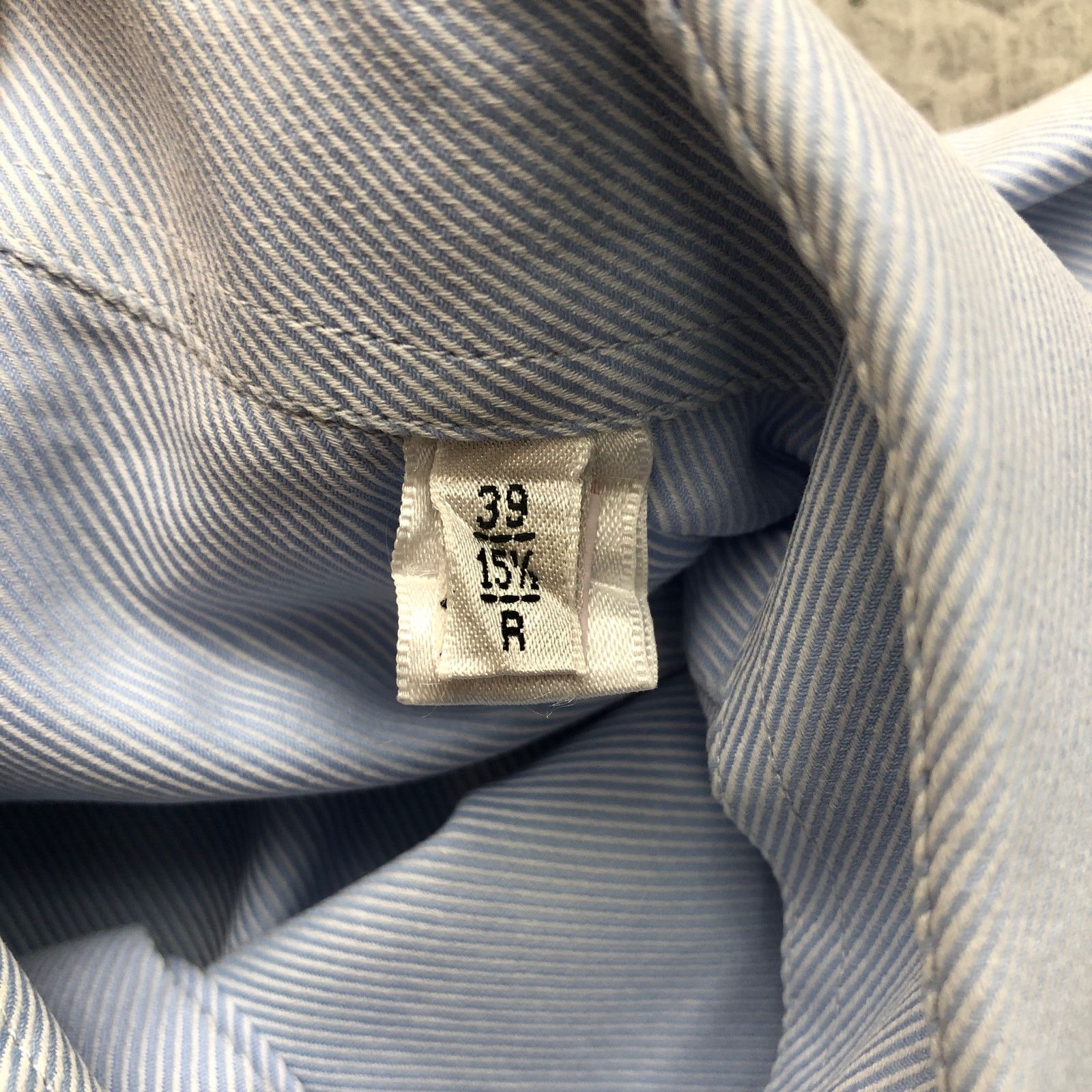Armani Collezioni Vintage Armani Button Up Dress Shirt Mens Medium 15.5 Blue Size US M / EU 48-50 / 2 - 12 Thumbnail
