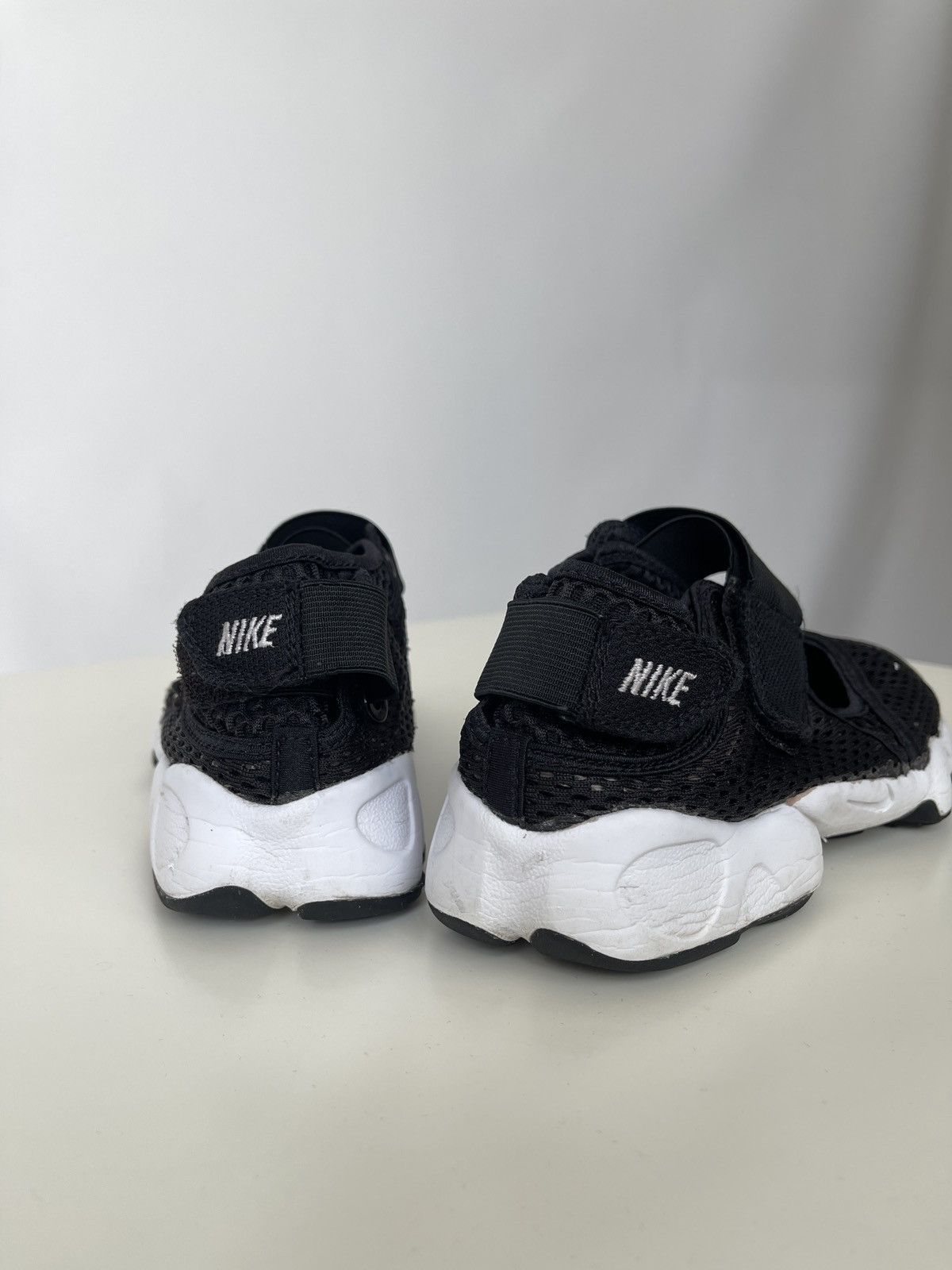 Nike Nike 322359-014 Air Lift J AIR RIFT Black/White UK 4.5 Size US 7 / IT 37 - 3 Thumbnail