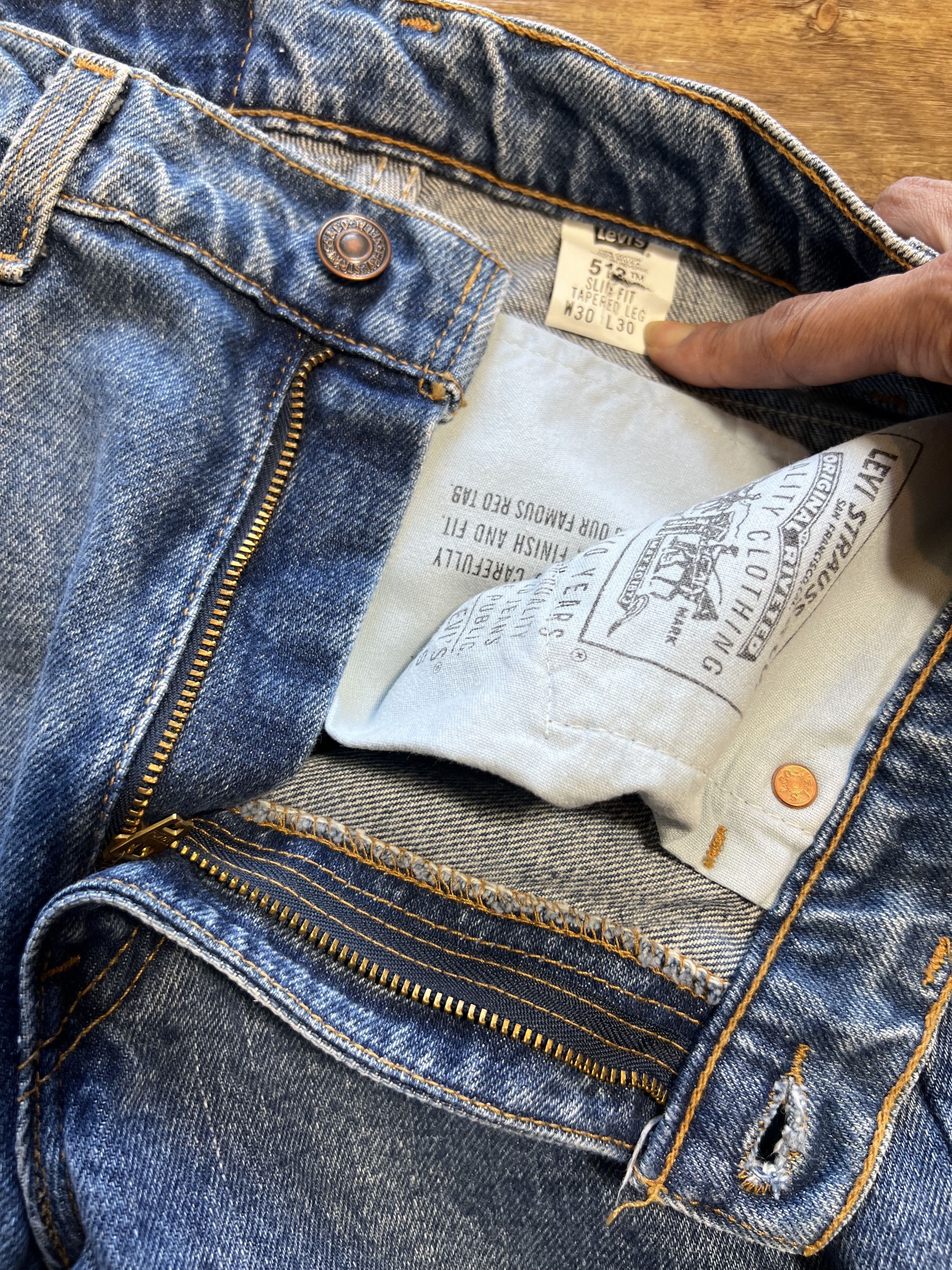 Levi's Vintage Clothing Vintage 1990's 512 Levi's Slim Fit Tapered Leg Denim Jeans Size US 29 - 3 Thumbnail