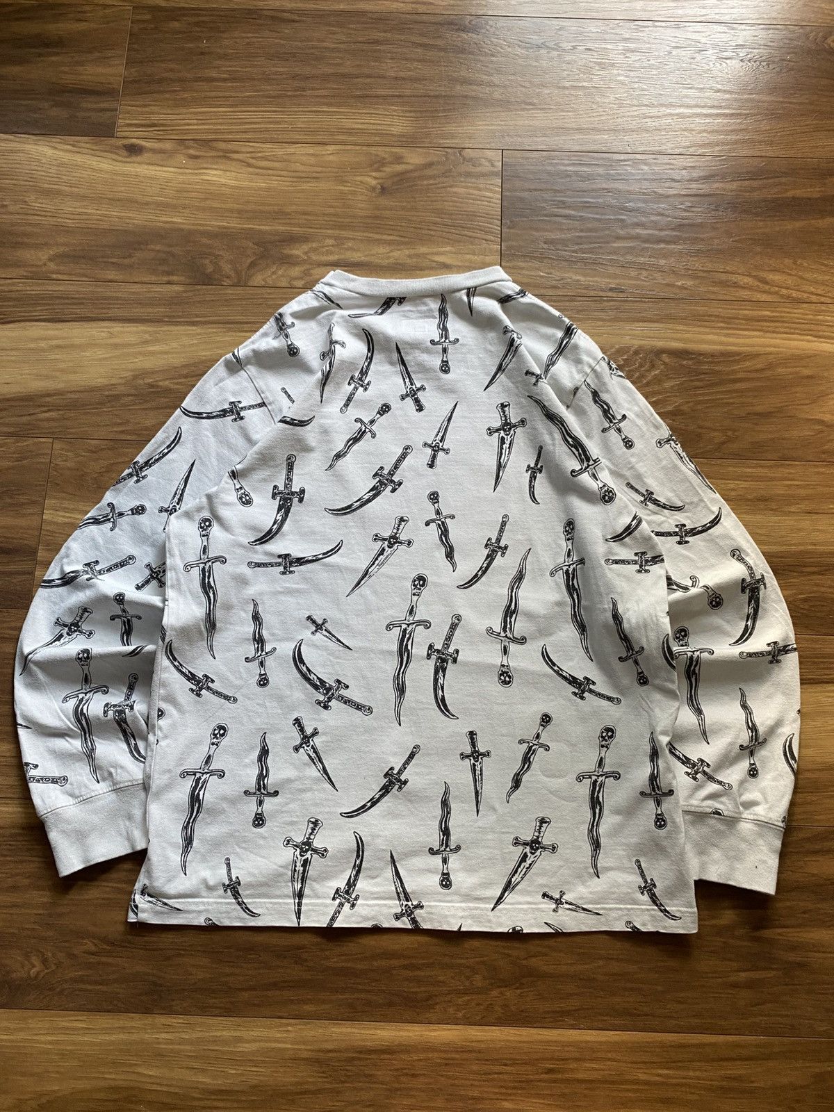 Supreme Supreme Knife Longsleeve FW/17 Y2k Hype Size US M / EU 48-50 / 2 - 10 Thumbnail