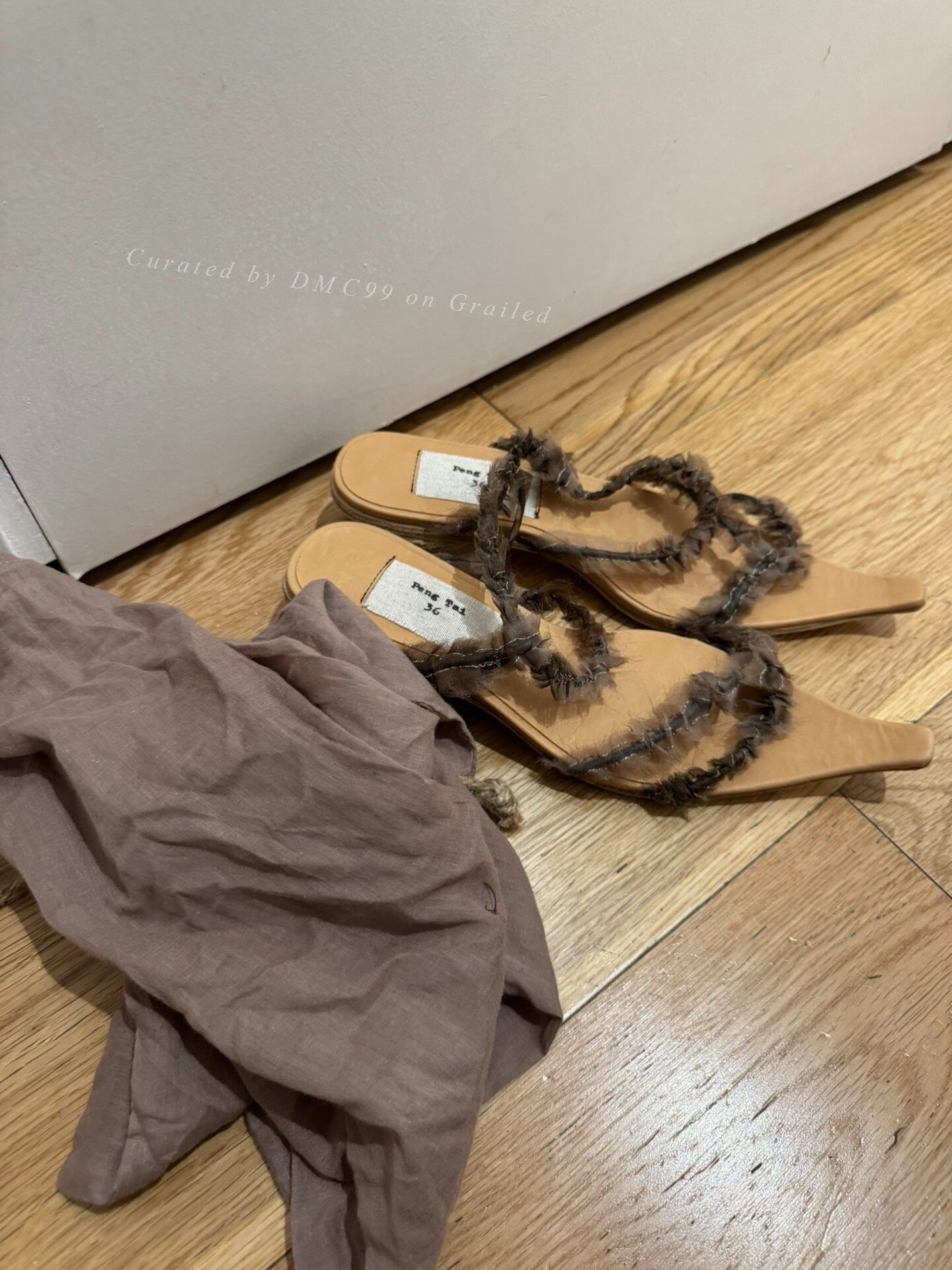 CHENPENG Peng Tai Lace Strap Pleated Sandals Size US 5 / IT 35 - 1 Thumbnail